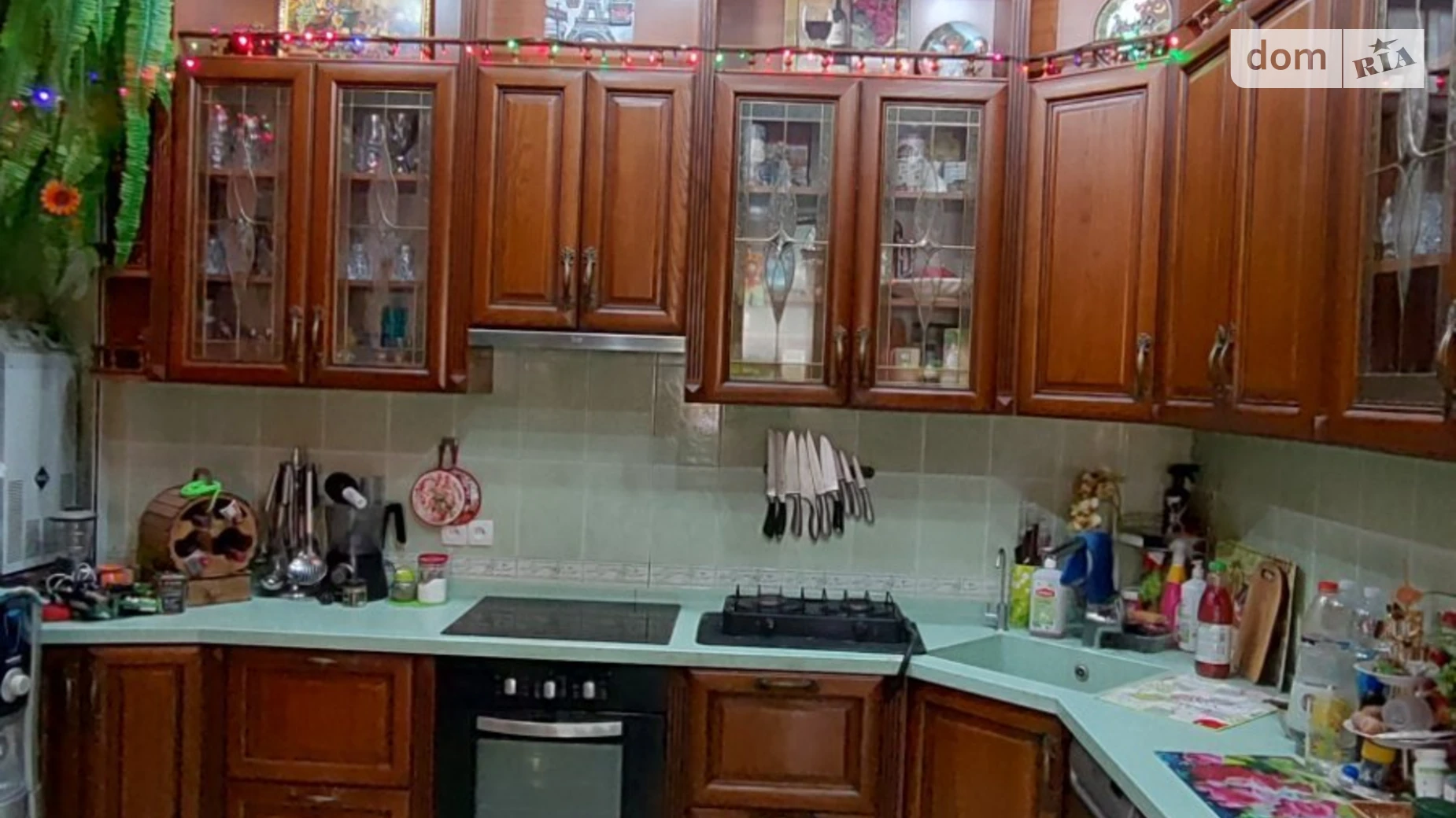 Продается дом на 3 этажа 450 кв. м с камином, цена: 230000 $ - фото 4