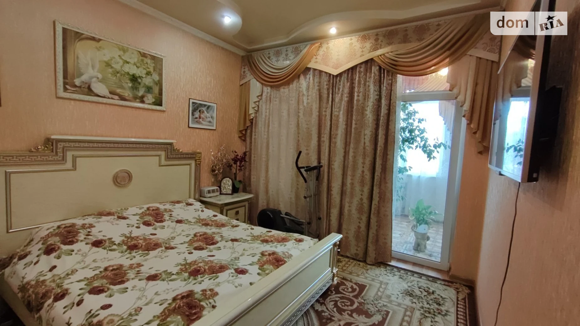 Продается дом на 3 этажа 450 кв. м с камином, цена: 230000 $ - фото 3