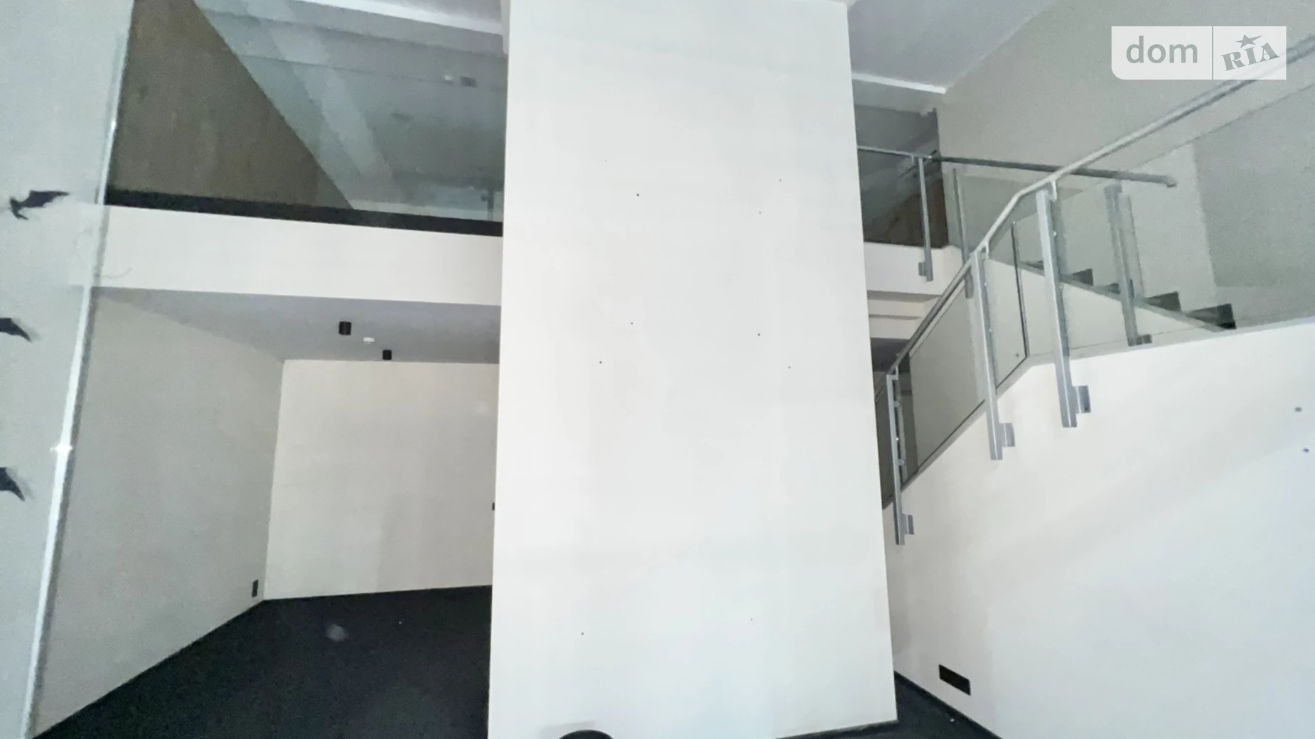 Сдается в аренду офис 127 кв. м в бизнес-центре, цена: 15000 грн - фото 2