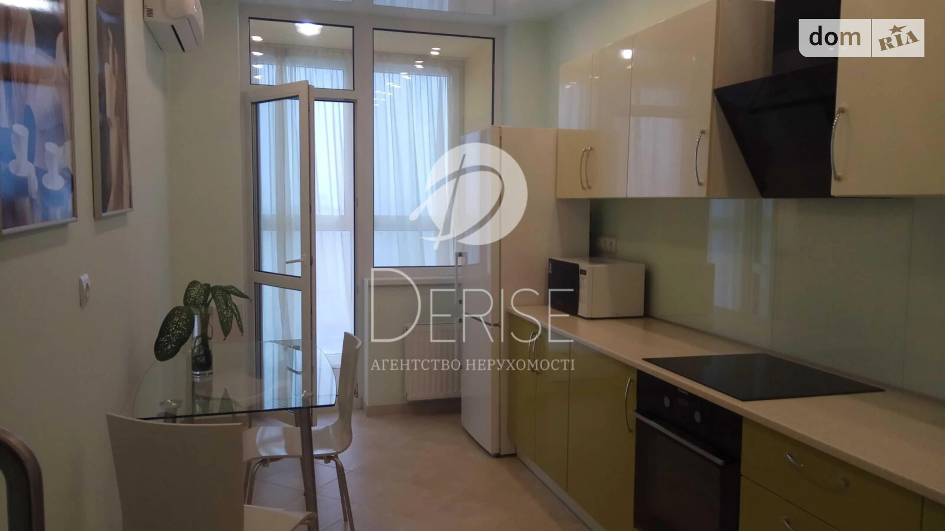 Продается 1-комнатная квартира 50 кв. м в Киеве, ул. Драгоманова, 2Б - фото 3