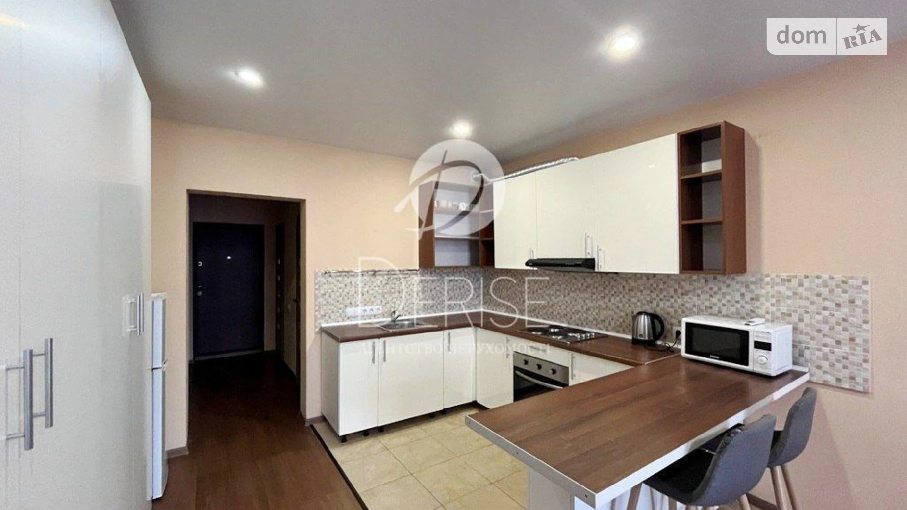 Продается 1-комнатная квартира 39 кв. м в Киеве, ул. Михаила Максимовича, 26 - фото 2