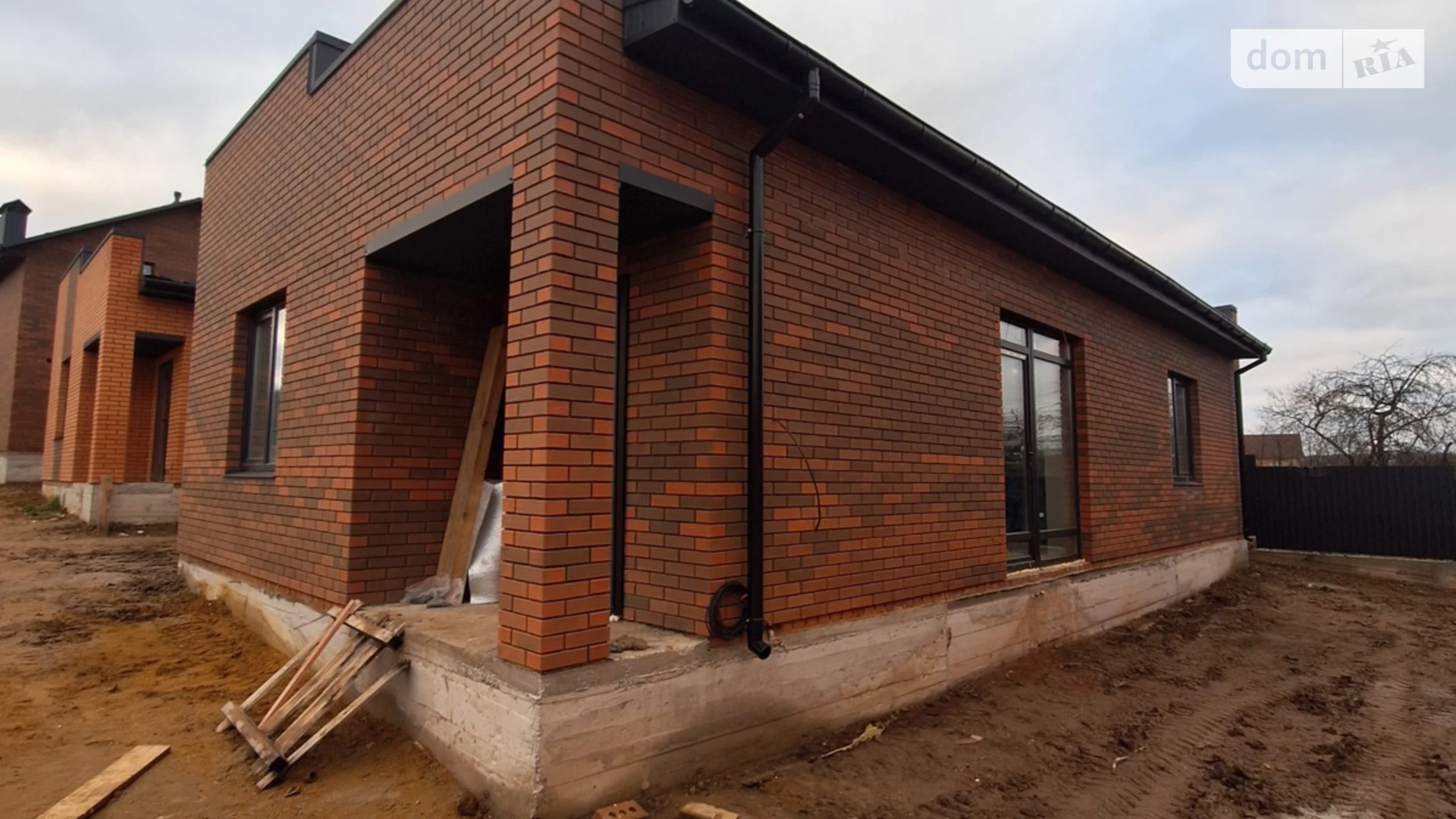 Продается одноэтажный дом 90 кв. м с бассейном, цена: 84000 $ - фото 5