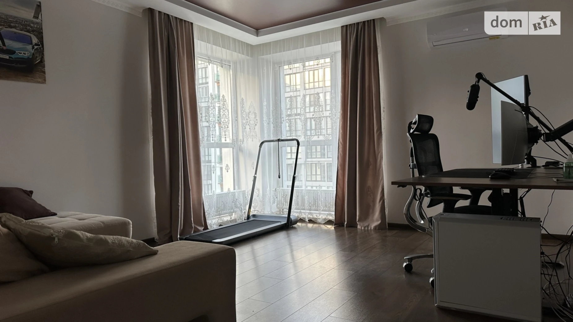 Продается 3-комнатная квартира 80.4 кв. м в Ивано-Франковске, ул. Гетьмана Ивана Мазепы, 164 корпус 8 - фото 3