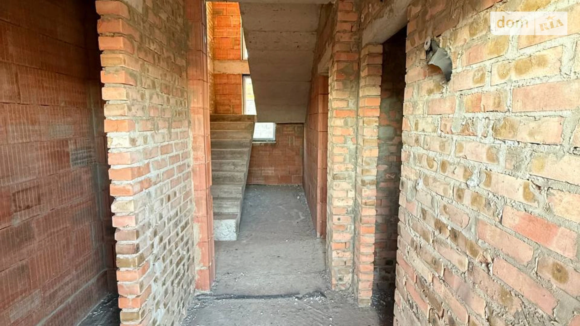 Продается дом на 2 этажа 160 кв. м с беседкой, цена: 155000 $ - фото 5