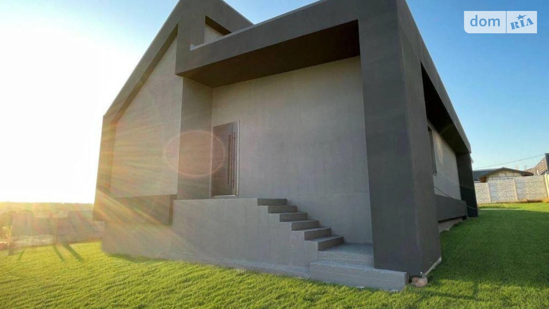 Продается дом на 2 этажа 226 кв. м с террасой, цена: 99000 $ - фото 4