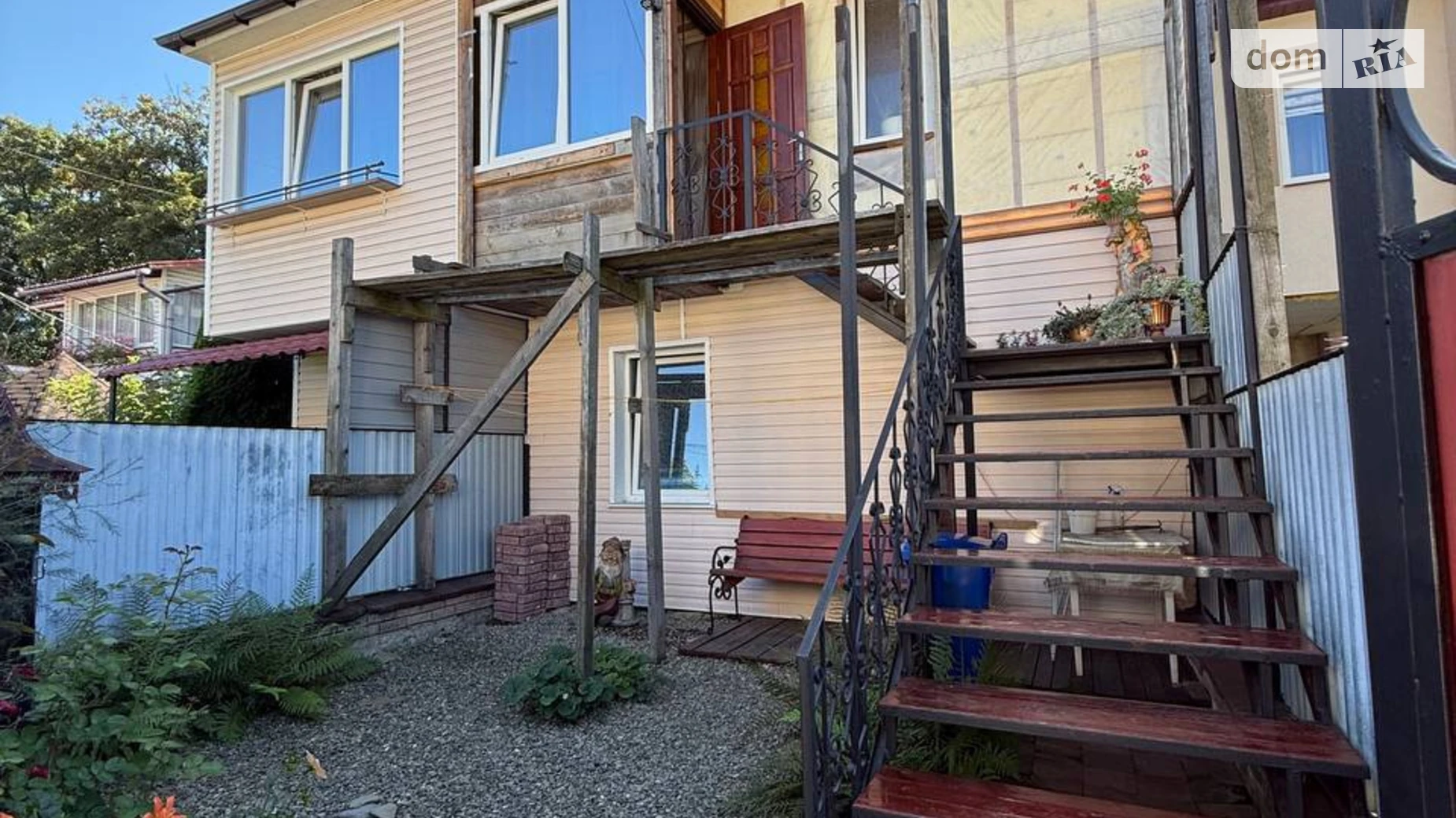 Продается 4-комнатная квартира 100 кв. м в Путиле, ул. Украинская - фото 2