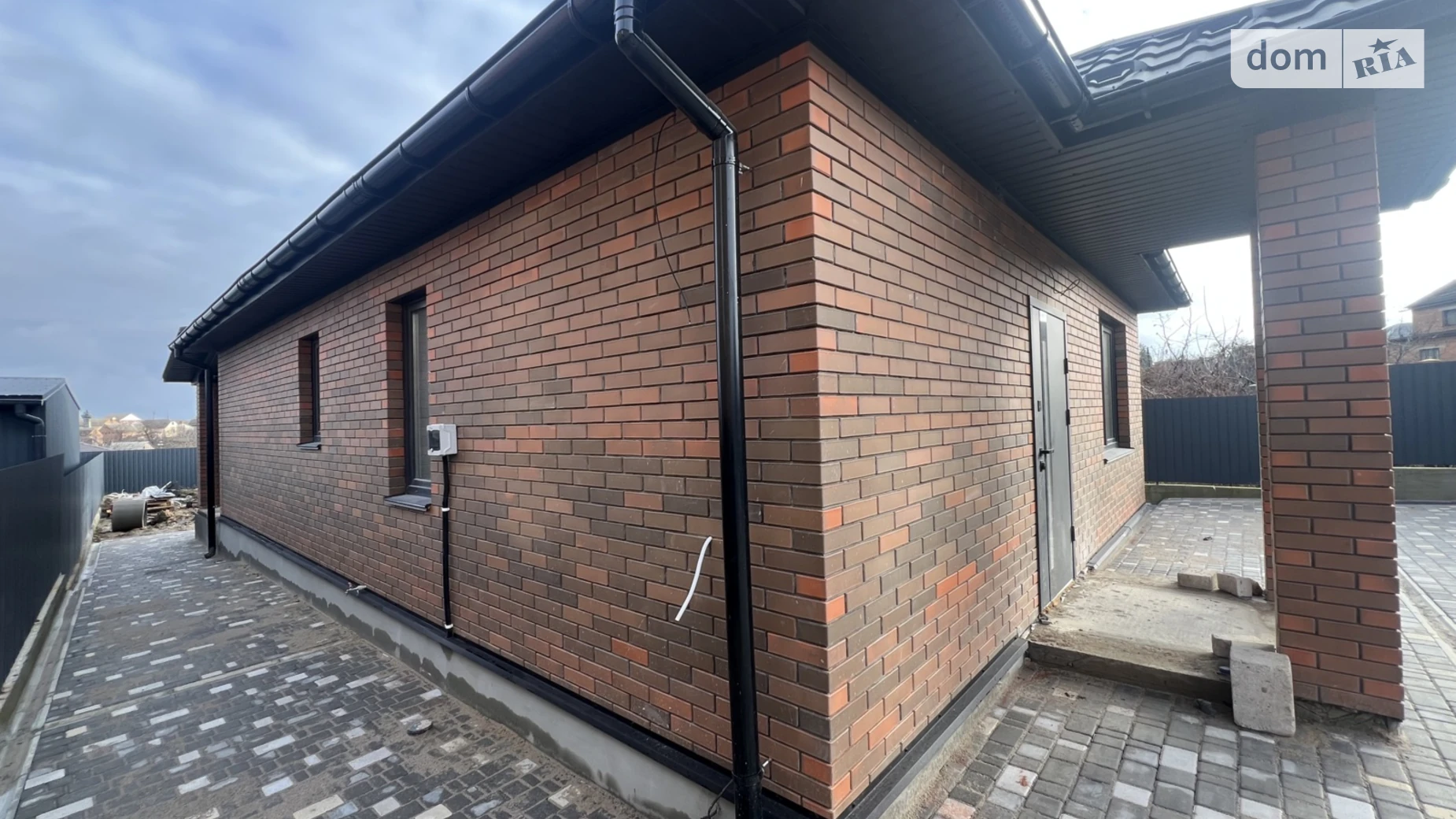 Продається одноповерховий будинок 80 кв. м з бесідкою, цена: 95000 $ - фото 2