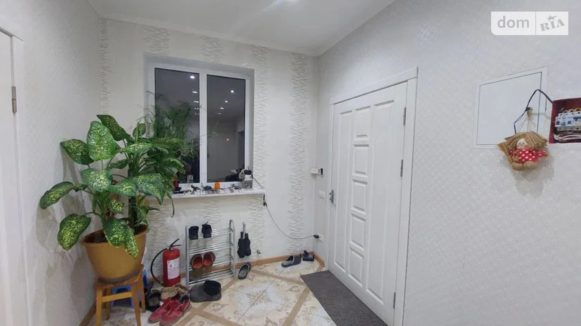 Продается дом на 3 этажа 300 кв. м с беседкой, цена: 165000 $ - фото 3