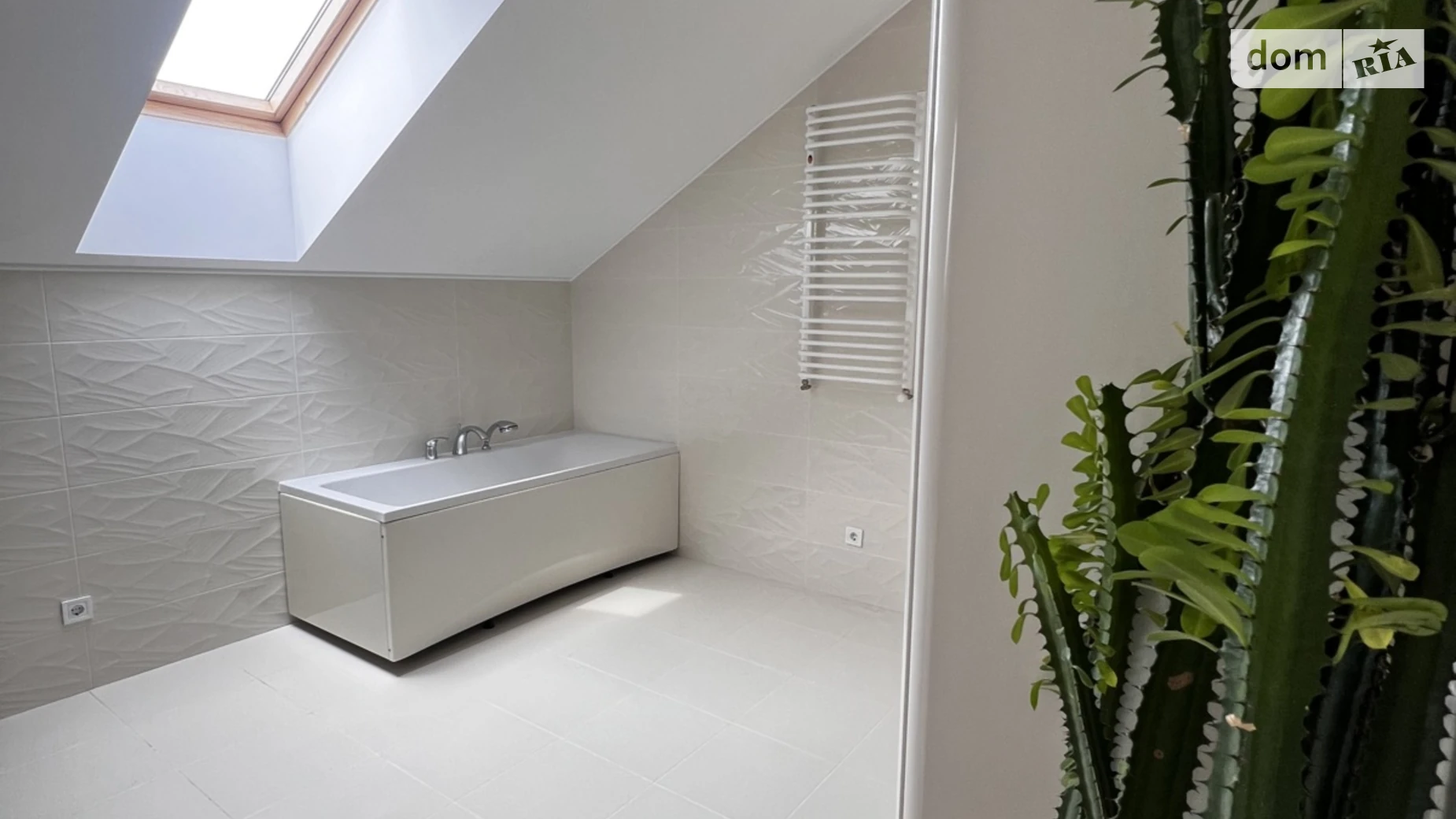 Продается дом на 2 этажа 160 кв. м с балконом, цена: 290000 $ - фото 4