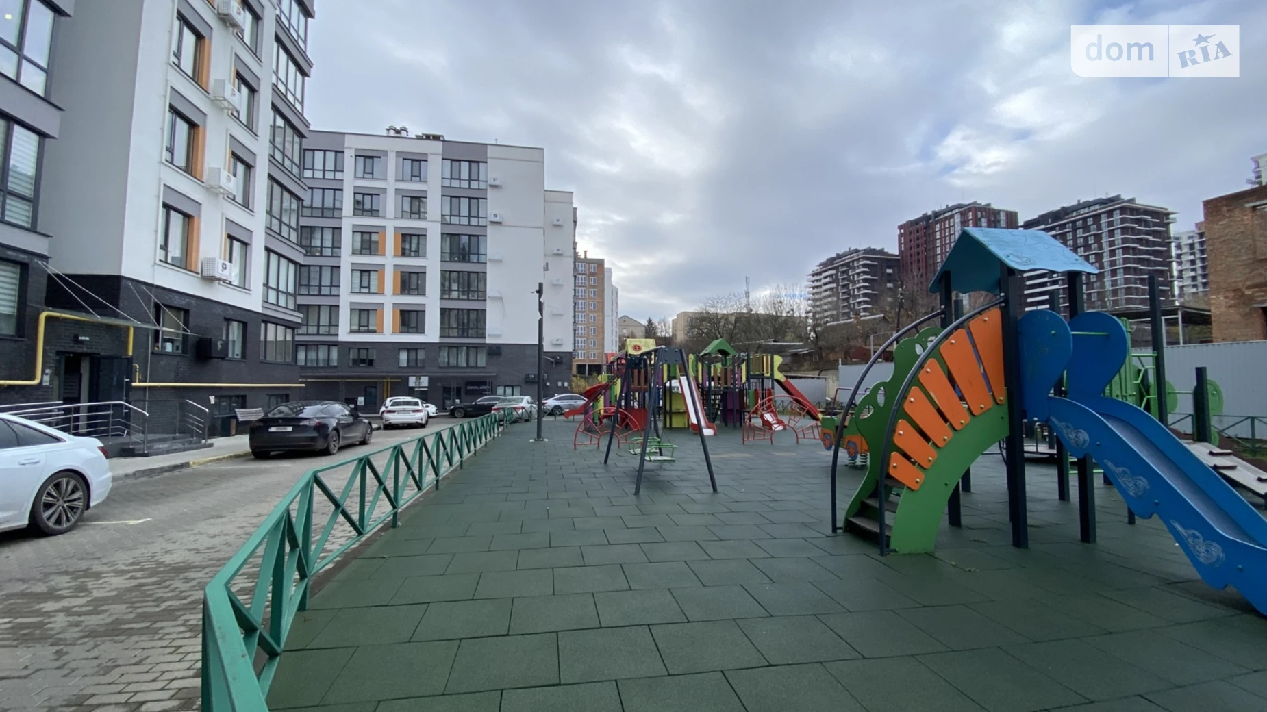 Продается 2-комнатная квартира 68 кв. м в Виннице, ул. Ивана Богуна - фото 2