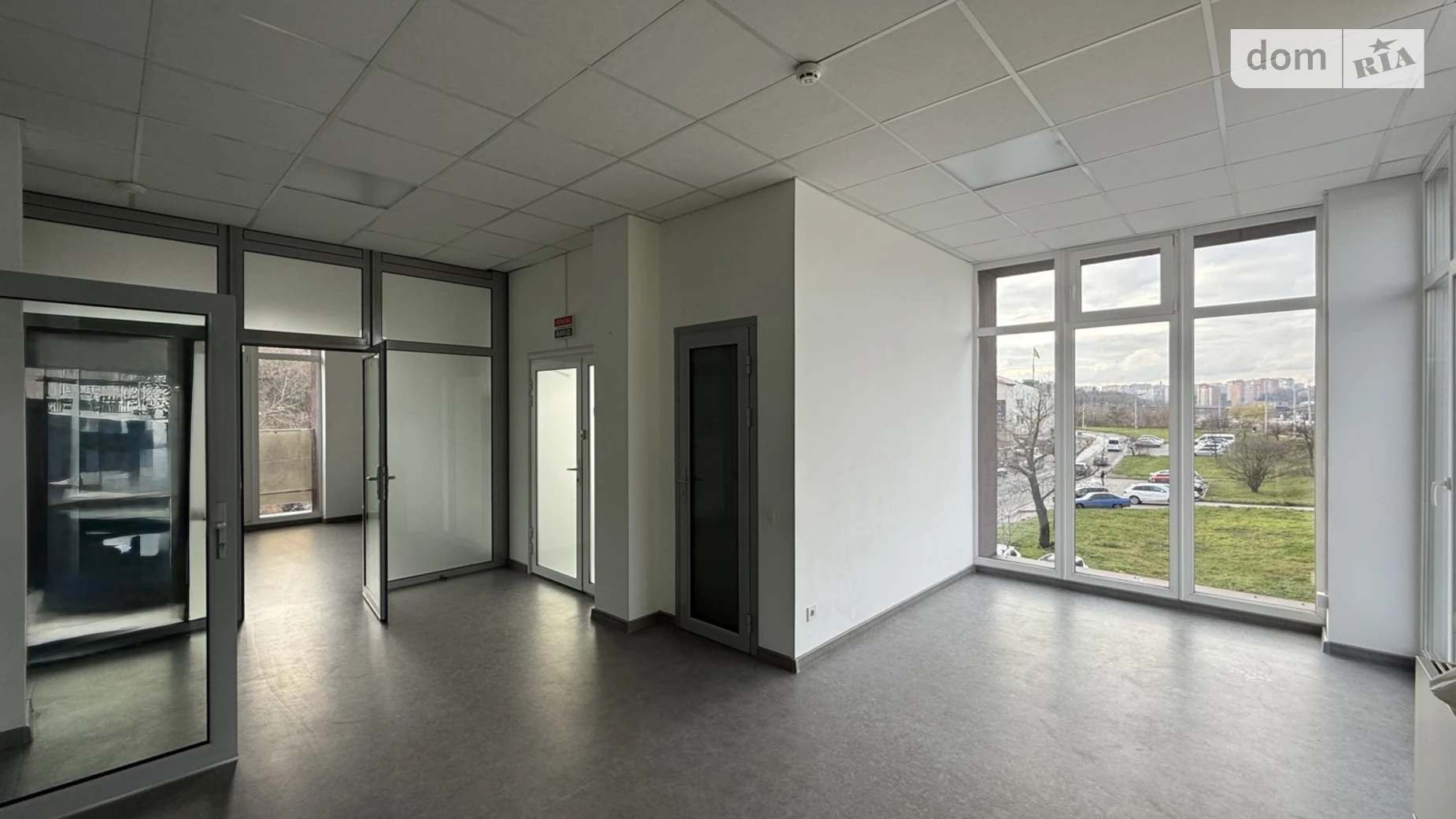 Сдается в аренду помещения свободного назначения 102 кв. м в 4-этажном здании, цена: 1300 $ - фото 3