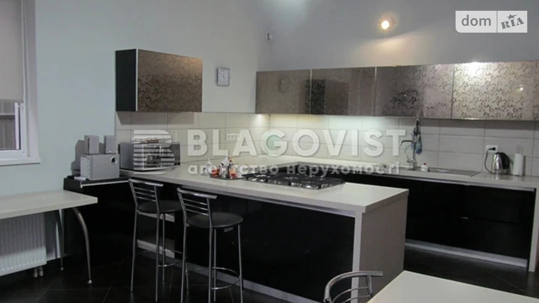 Сдается в аренду дом на 2 этажа 270 кв. м с участком, цена: 1500 $ - фото 2