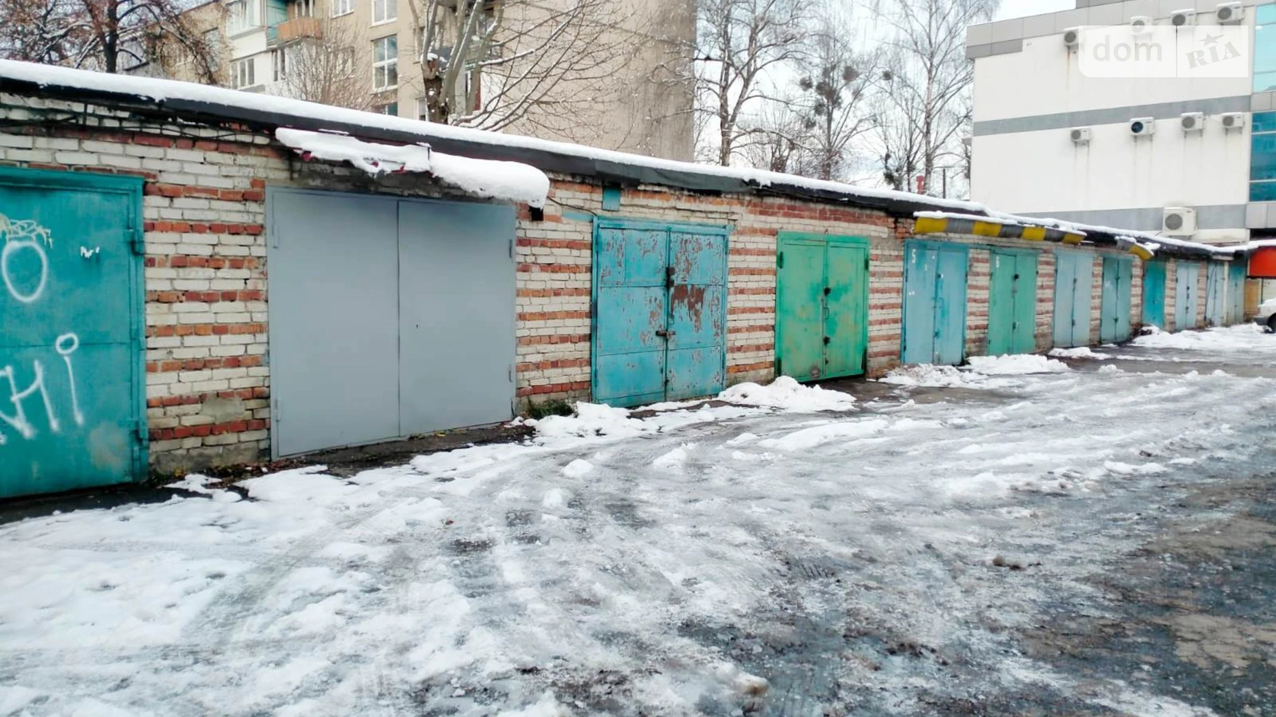 Продается место в гаражном кооперативе под легковое авто на 20 кв. м, цена: 17000 $ - фото 4