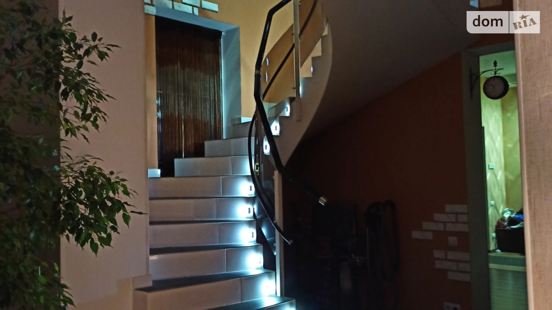 Продается дом на 2 этажа 174.1 кв. м с баней/сауной, цена: 159000 $ - фото 5