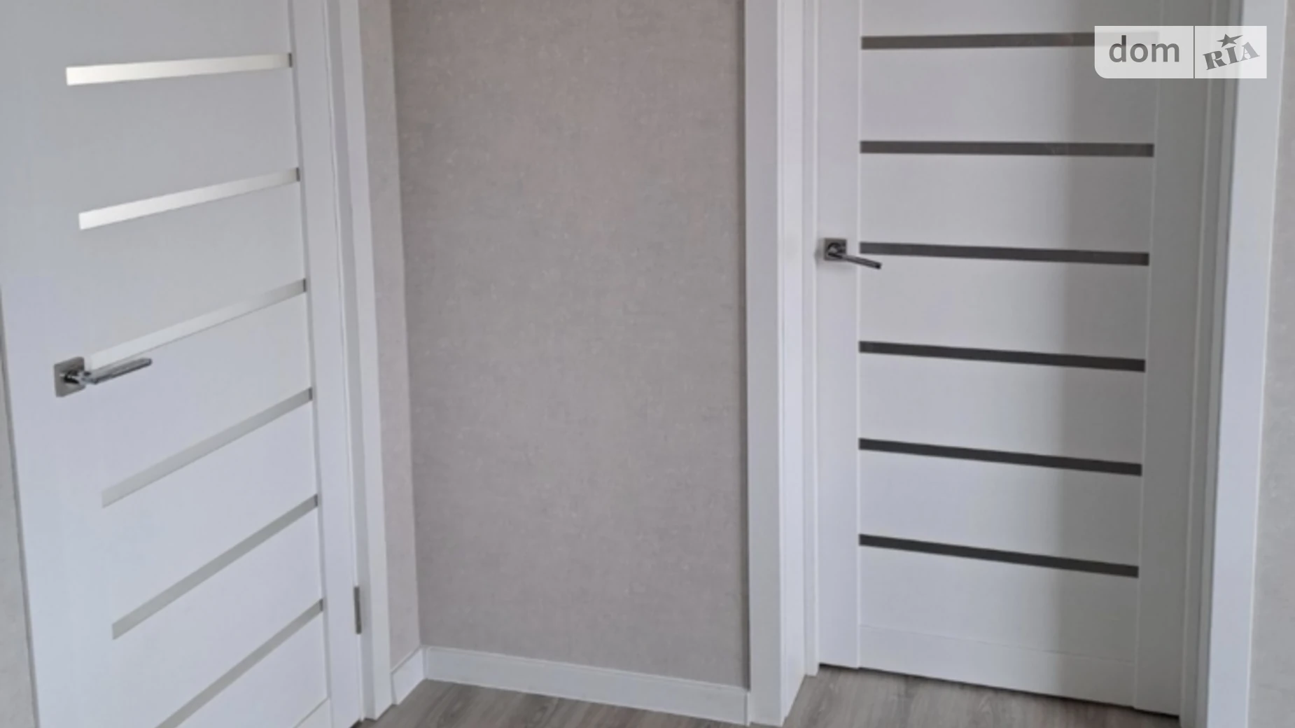 Продается одноэтажный дом 45 кв. м с камином, цена: 61500 $ - фото 2