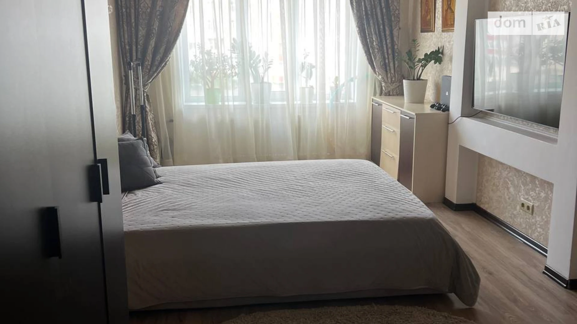 Продается 2-комнатная квартира 61.2 кв. м в Хмельницком, цена: 74000 $ - фото 2