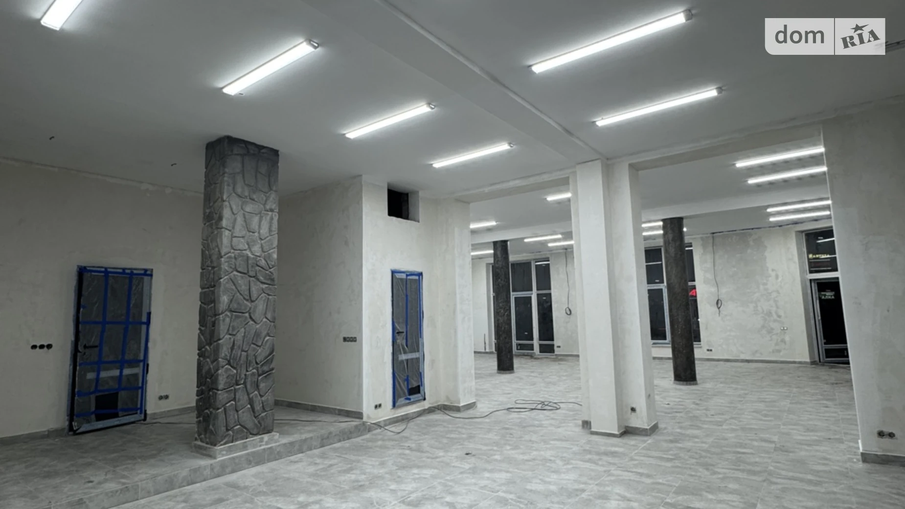 Сдается в аренду помещения свободного назначения 223 кв. м в 3-этажном здании, цена: 111500 грн - фото 2