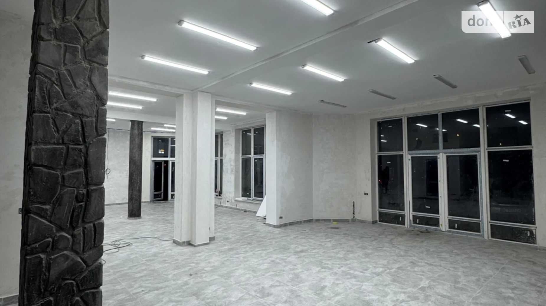 Сдается в аренду помещения свободного назначения 223 кв. м в 3-этажном здании, цена: 111500 грн - фото 3