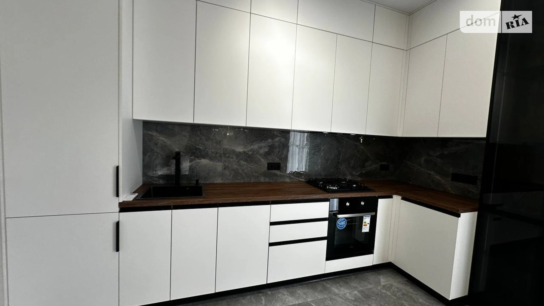 Продается одноэтажный дом 100 кв. м с подвалом, цена: 170000 $ - фото 3