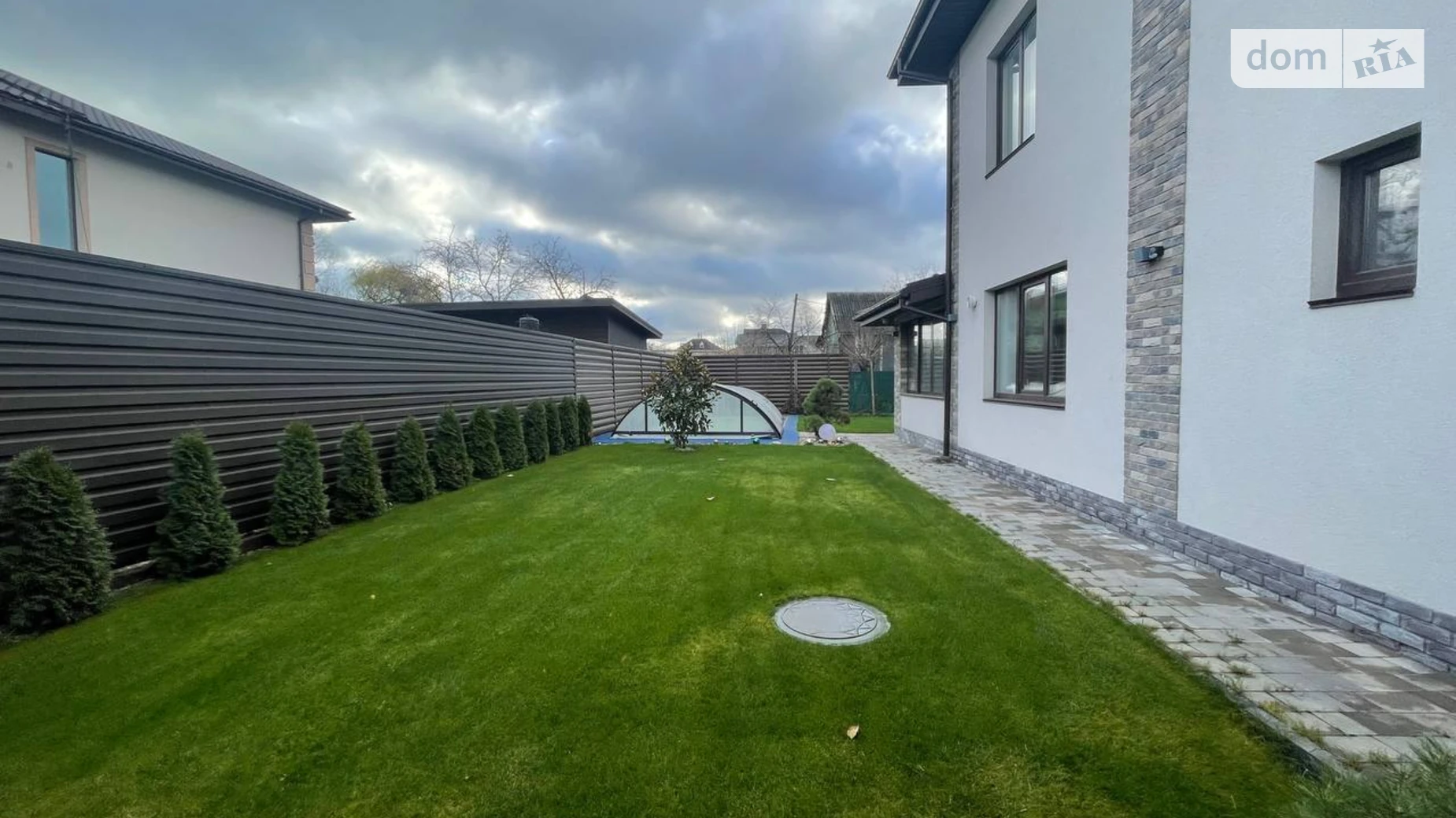 Сдается в аренду дом на 2 этажа 199 кв. м с верандой, цена: 3200 $ - фото 2