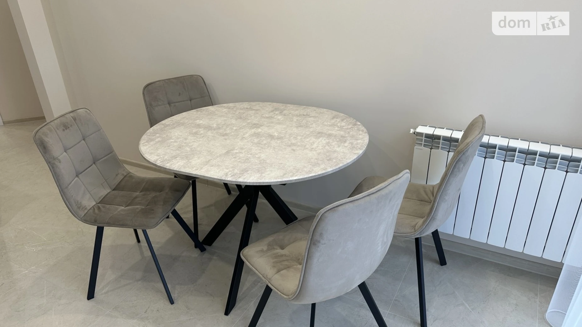 Сдается в аренду 1-комнатная квартира 40 кв. м в Ужгороде, цена: 550 $ - фото 3