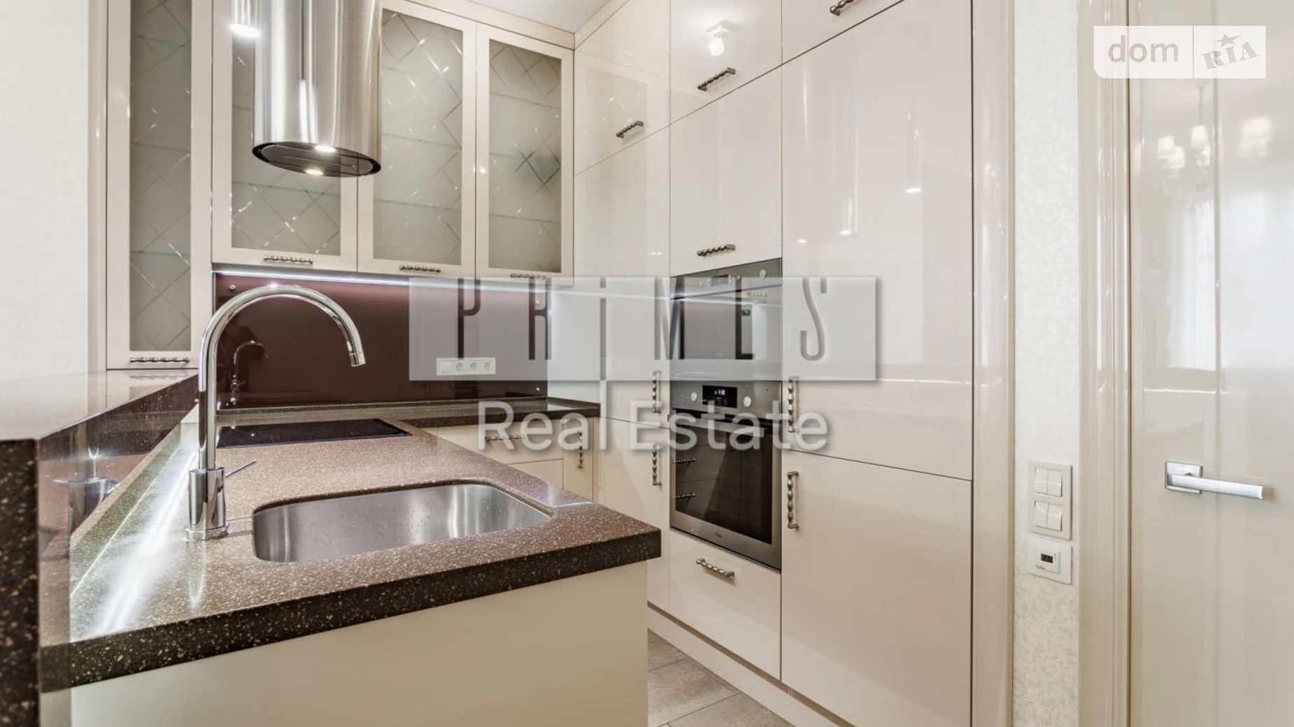 Продается 2-комнатная квартира 80.4 кв. м в Киеве, ул. Василия Тютюнника, 51/1А - фото 2