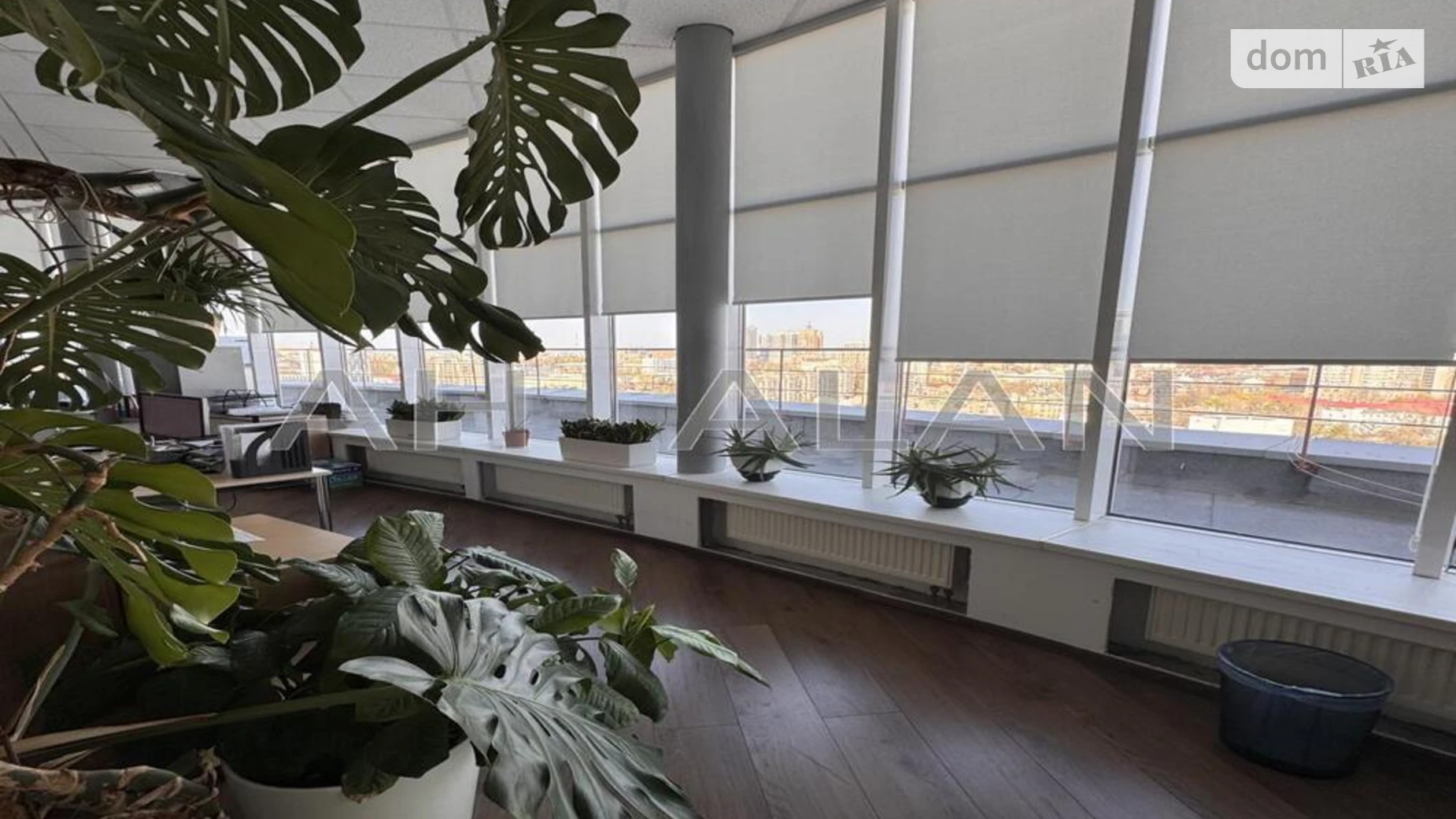 бул. Тараса Шевченко, 33Б Шевченковский Киев Вокзальная, цена: 2513 $ - фото 2