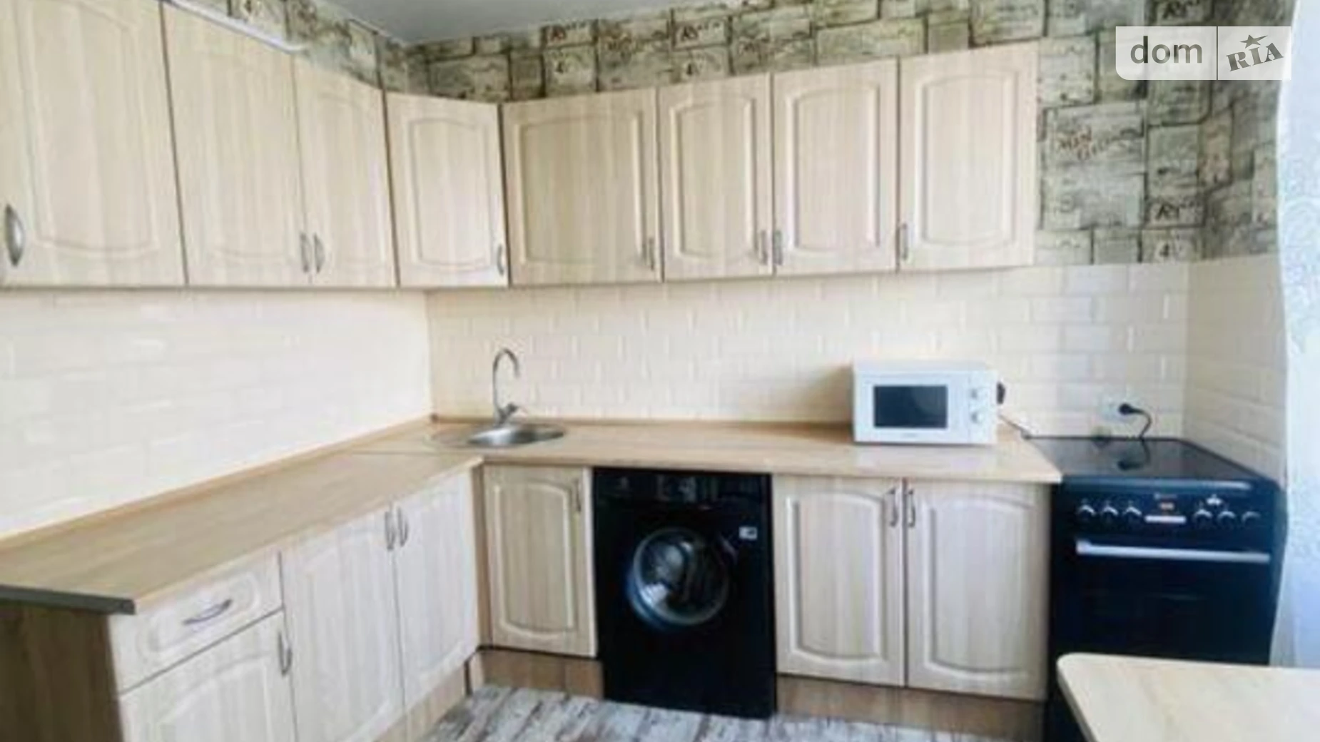 Продается 2-комнатная квартира 54 кв. м в Киеве, цена: 69900 $ - фото 2