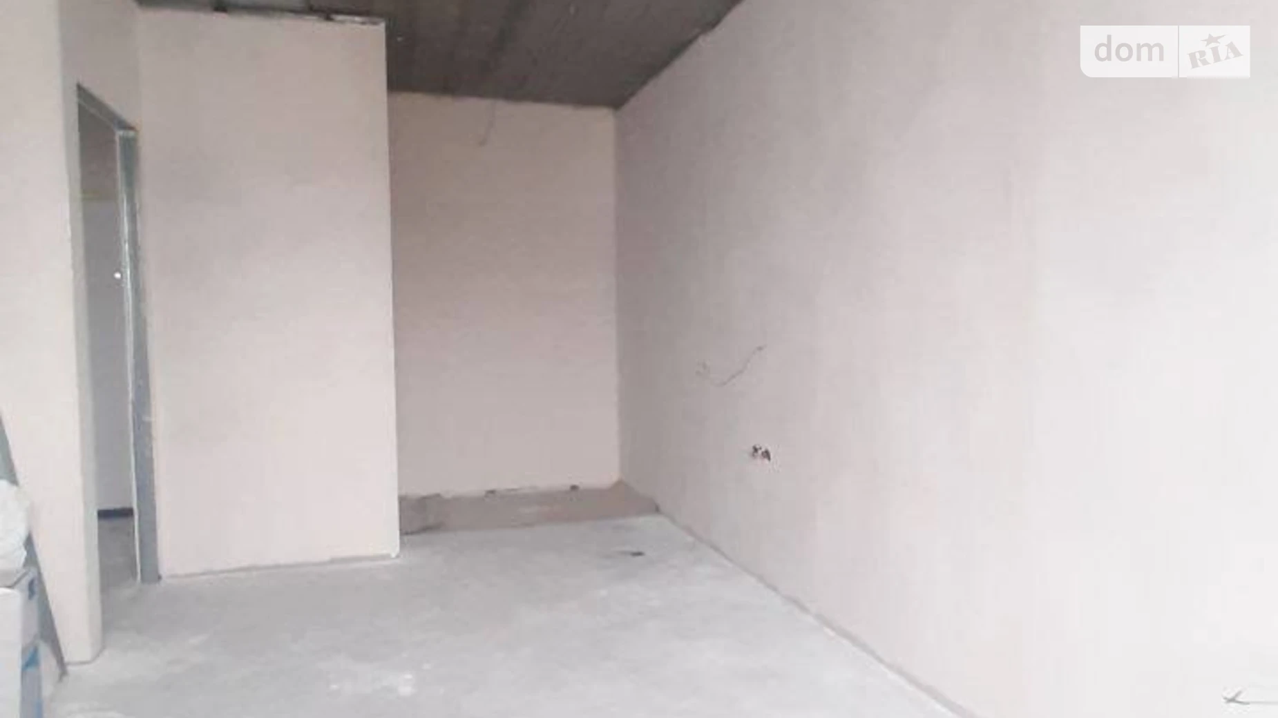 Продается 1-комнатная квартира 45 кв. м в Слобожанском, ул. Семейная, 4 - фото 2