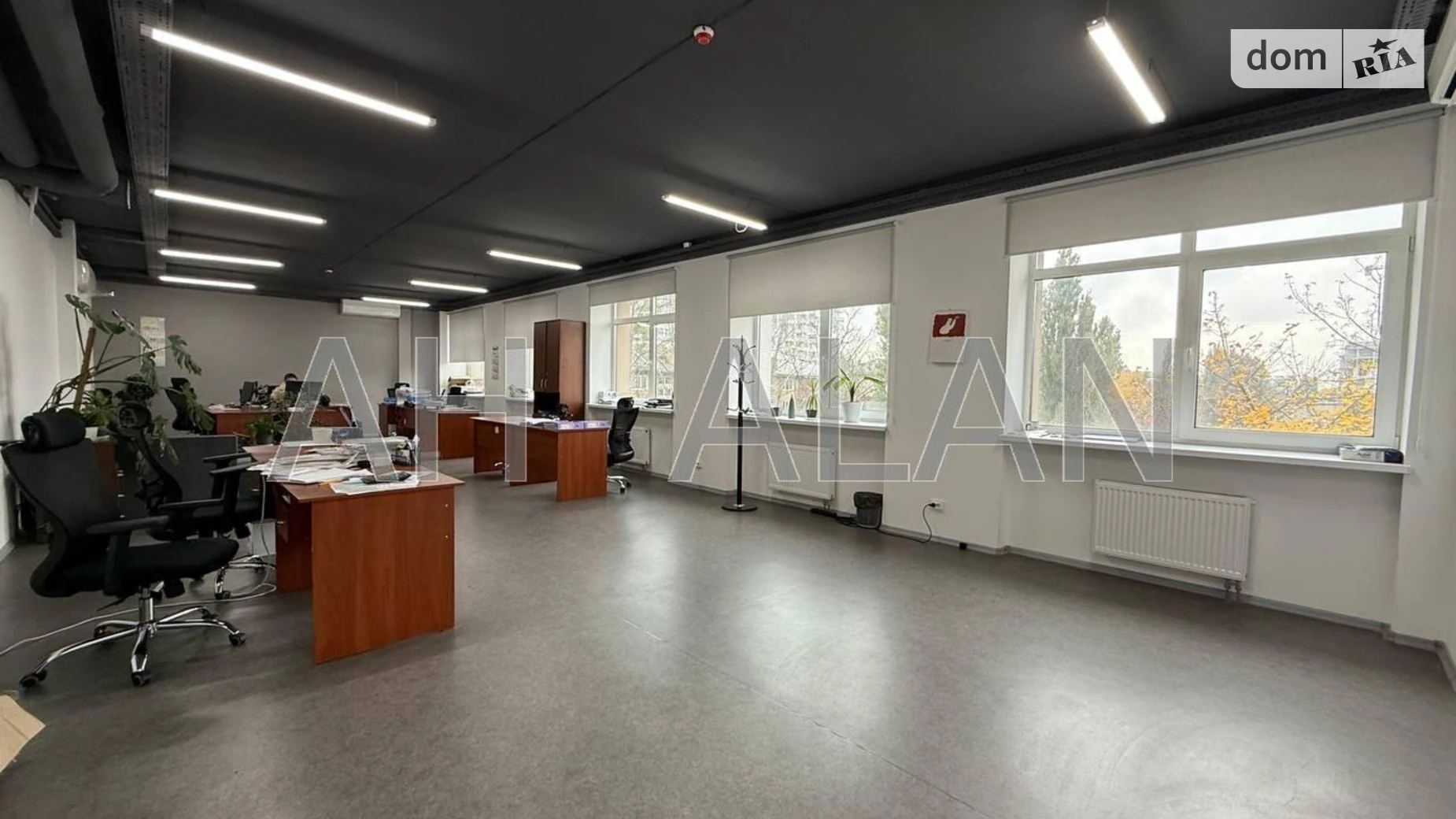 Сдается в аренду офис 206.5 кв. м в бизнес-центре, цена: 82600 грн - фото 5