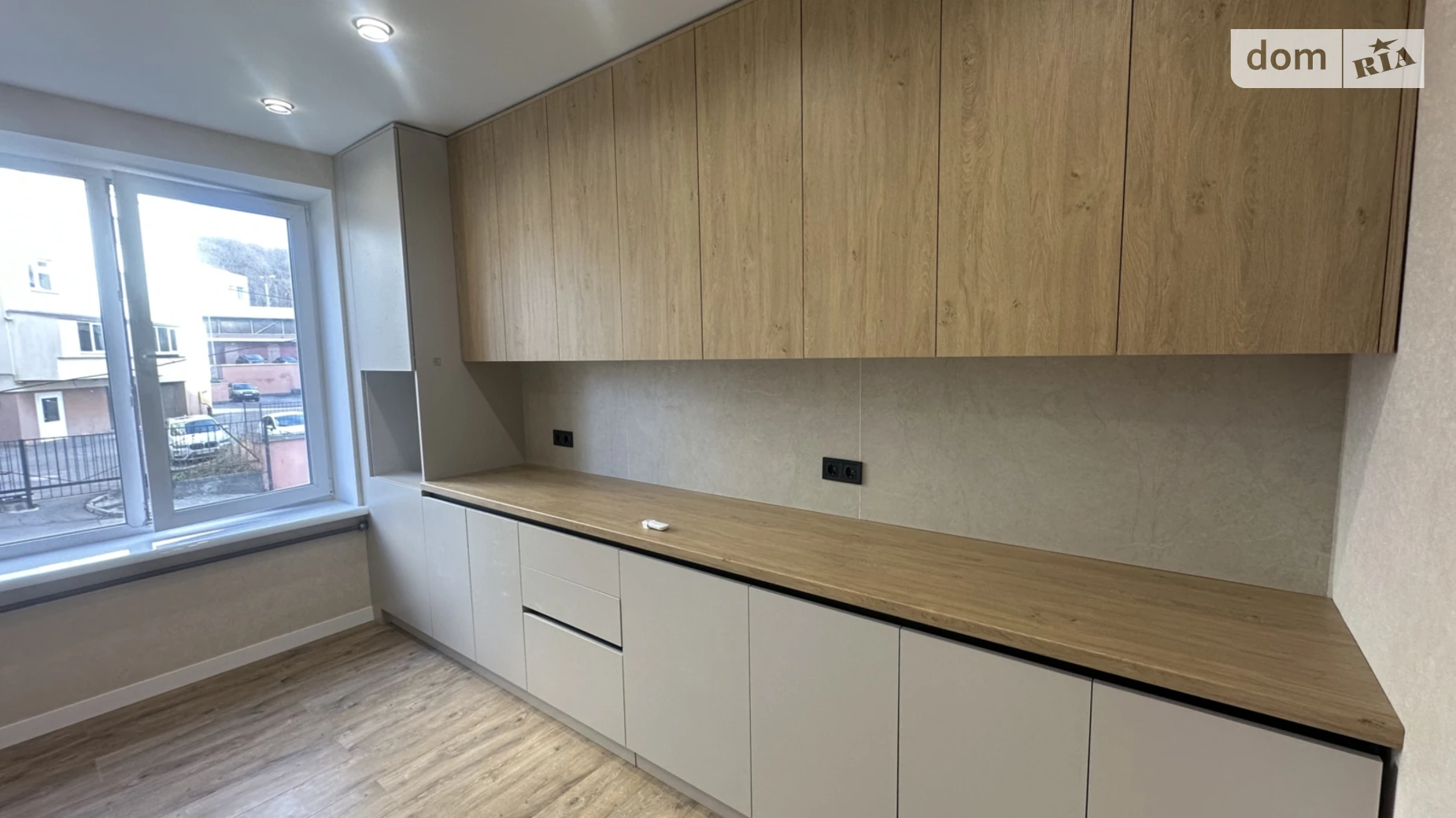 Продается 2-комнатная квартира 56 кв. м в Хмельницком, ул. Кармелюка, 11/2 - фото 3