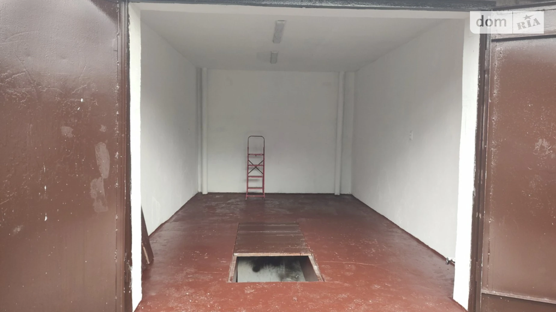 Продається окремий гараж універсальний на 38.2 кв. м, цена: 13500 $ - фото 2