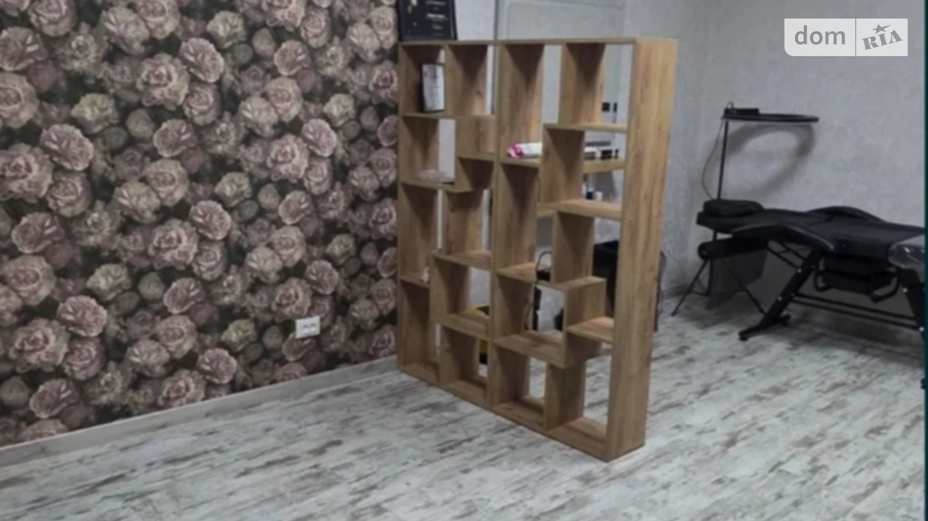 Продается офис 20 кв. м в бизнес-центре, цена: 50000 $ - фото 2