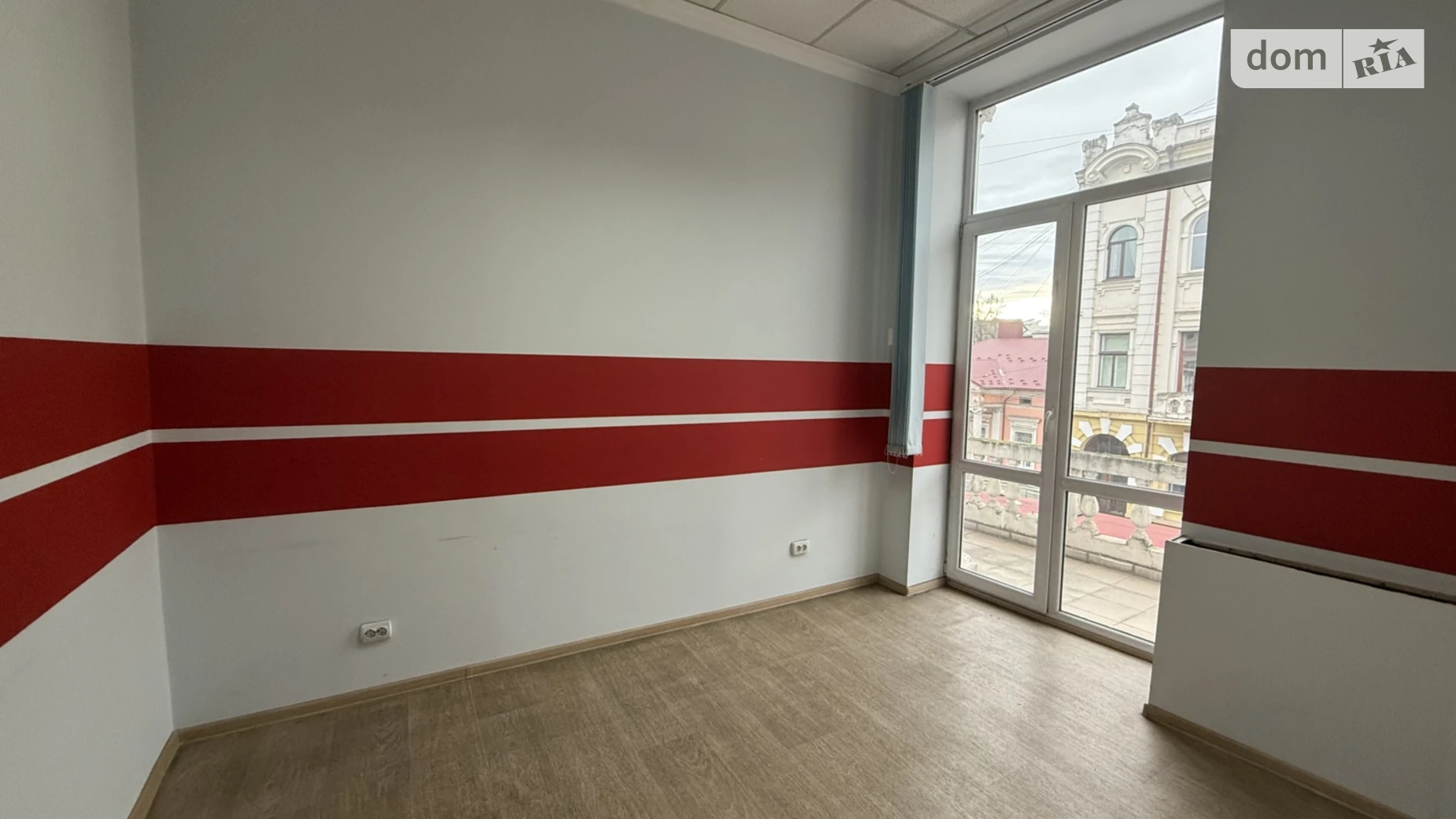 Сдается в аренду офис 35 кв. м в бизнес-центре, цена: 12000 грн - фото 4