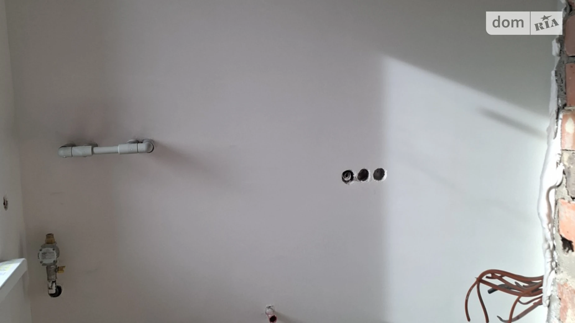 Продается дом на 2 этажа 115 кв. м с подвалом, цена: 92000 $ - фото 3