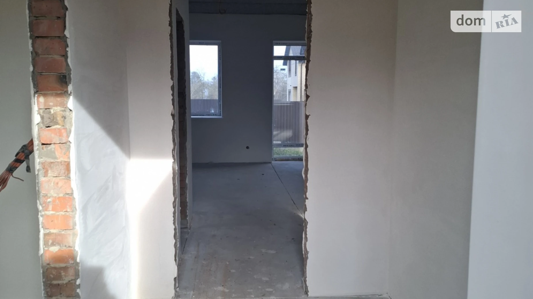 Продается дом на 2 этажа 115 кв. м с подвалом, цена: 92000 $ - фото 2