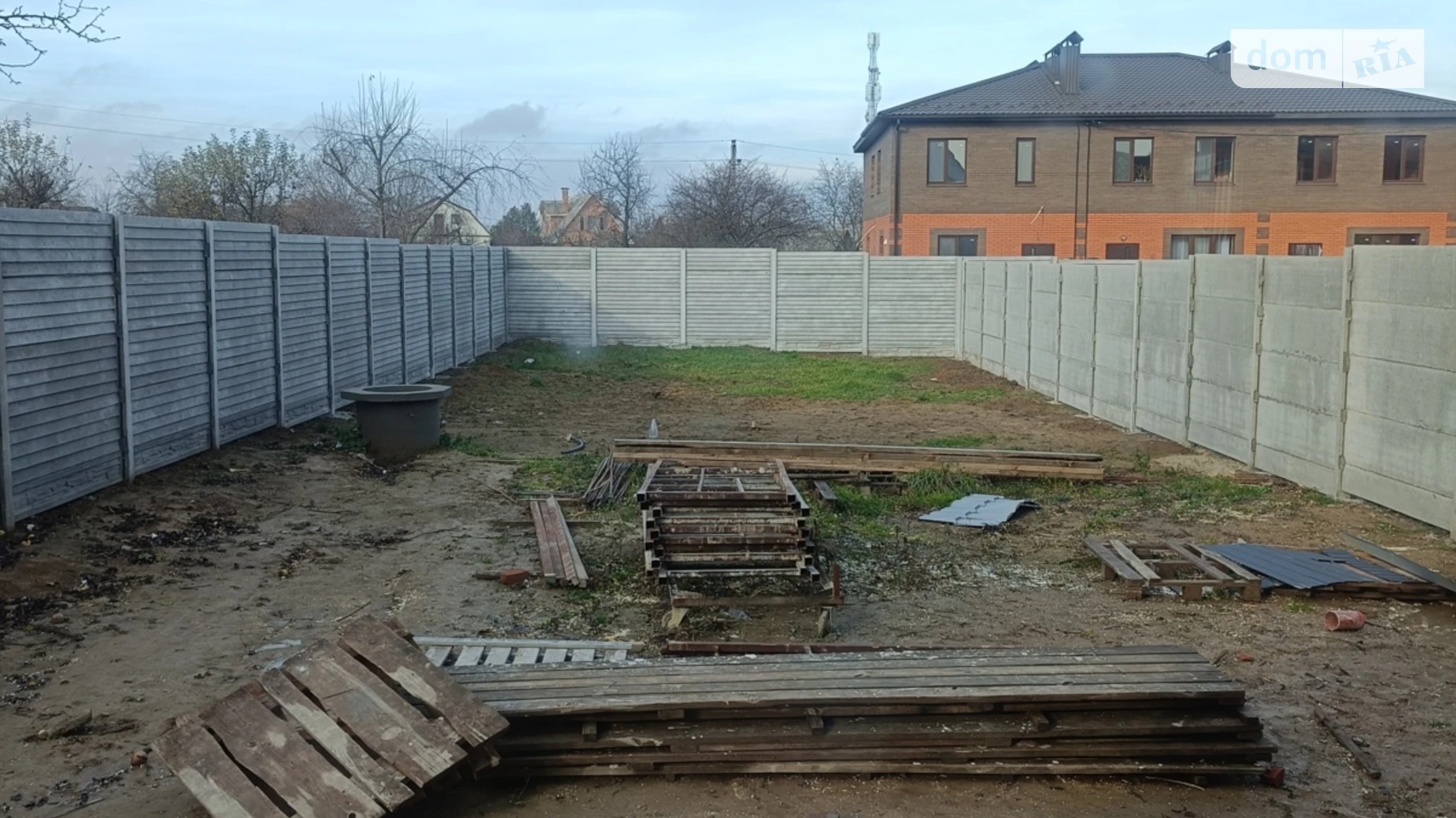 Продается дом на 2 этажа 120 кв. м с мебелью, цена: 10000 $ - фото 3