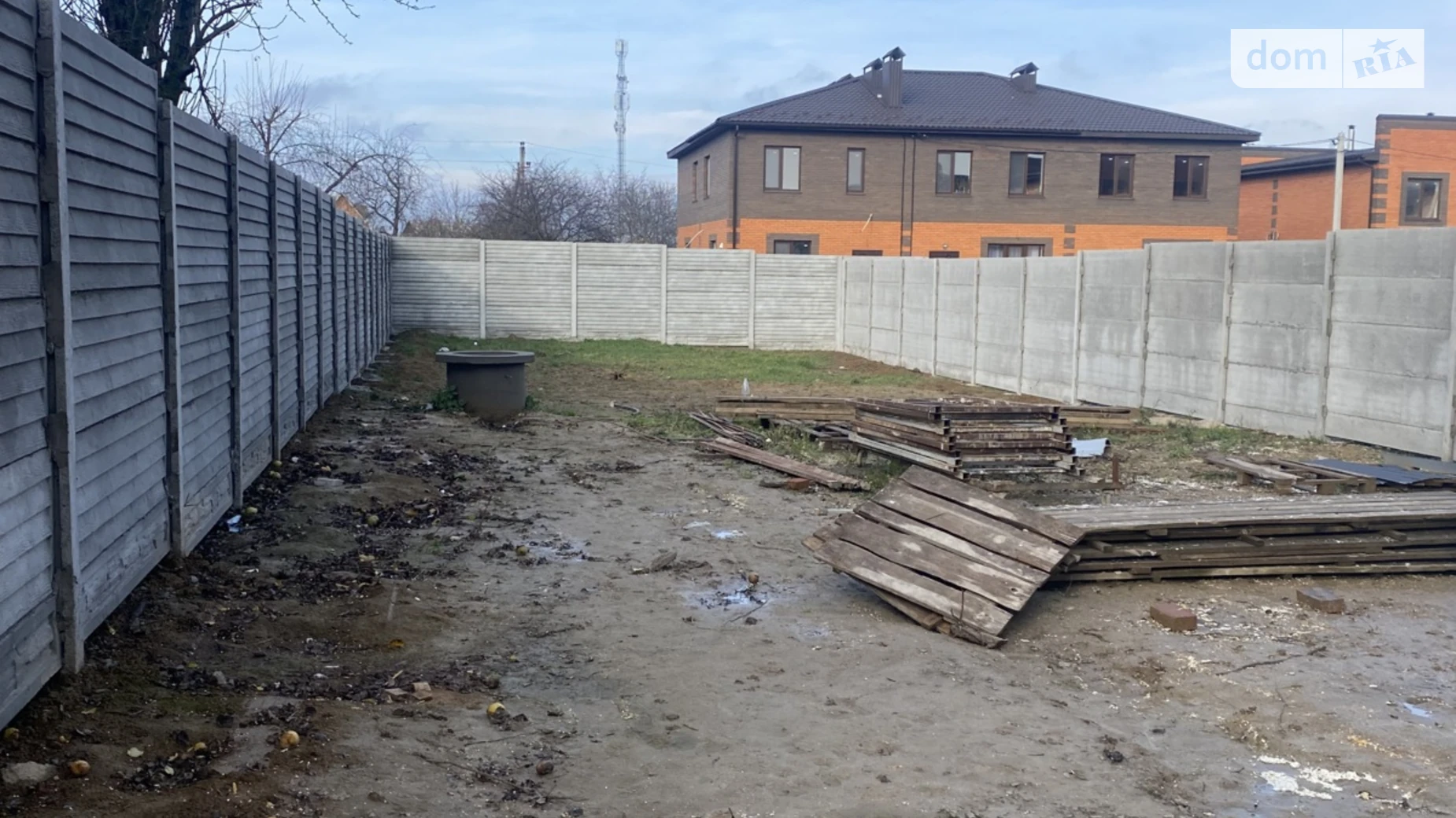 Продается дом на 2 этажа 120 кв. м с верандой, цена: 100000 $ - фото 4