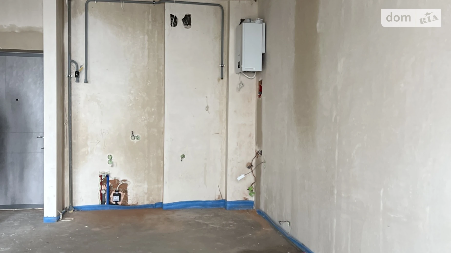 Продается 1-комнатная квартира 47 кв. м в Ровно, ул. Киевская, 1 - фото 2