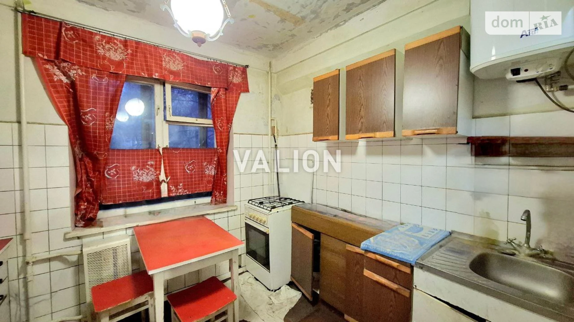 Продается 3-комнатная квартира 71.6 кв. м в Киеве, ул. Митрополита Василия Липковского(Урицкого), 13 - фото 2