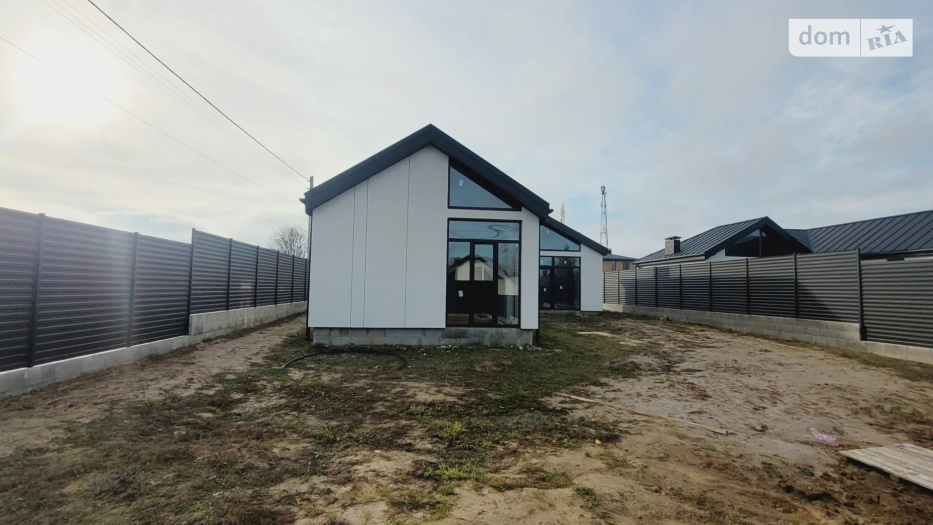 Продается одноэтажный дом 120 кв. м с подвалом, цена: 125000 $ - фото 3