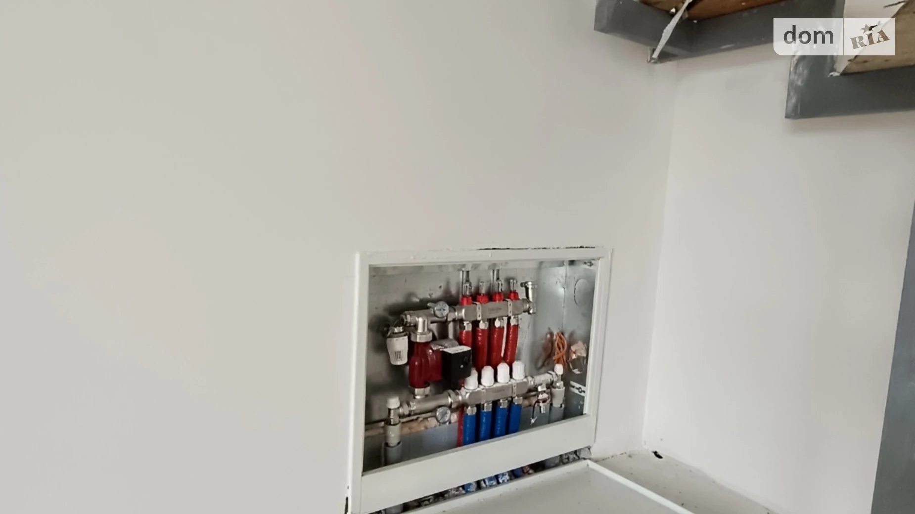 Продается дом на 2 этажа 120 кв. м с балконом, цена: 89000 $ - фото 4