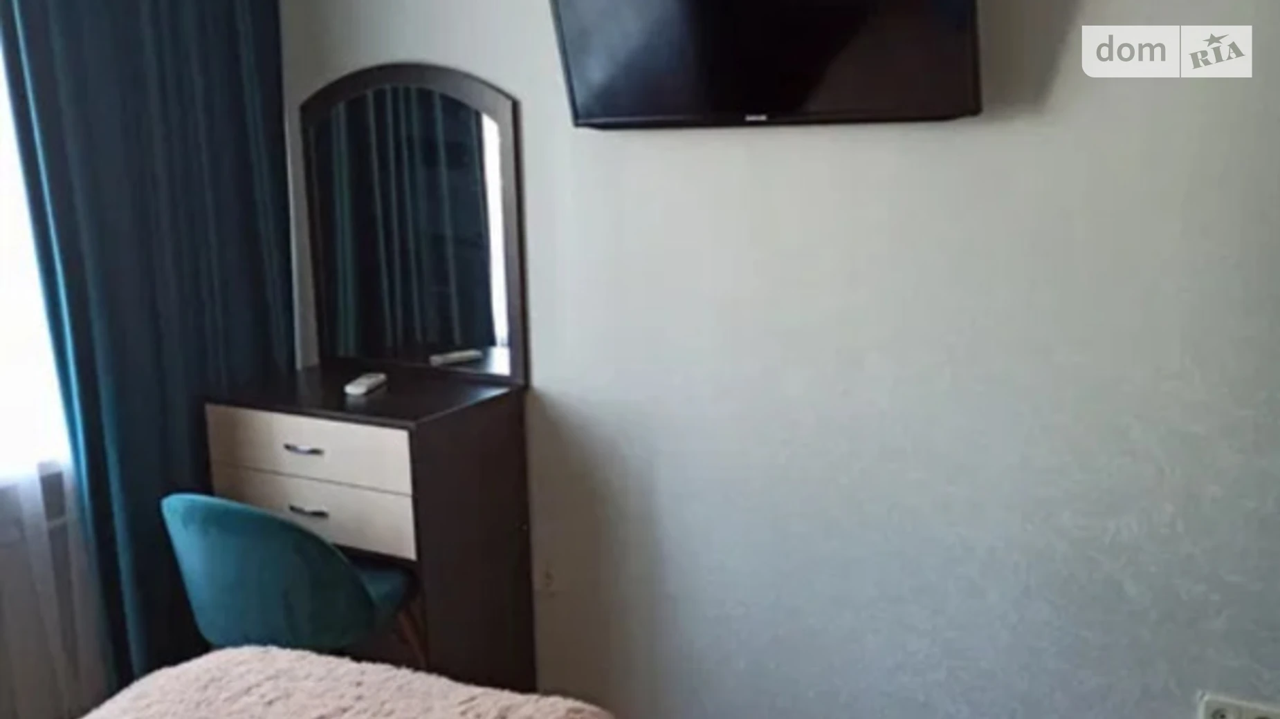 Продается 2-комнатная квартира 50 кв. м в Харькове, ул. Сергея Тархова, 5 - фото 2