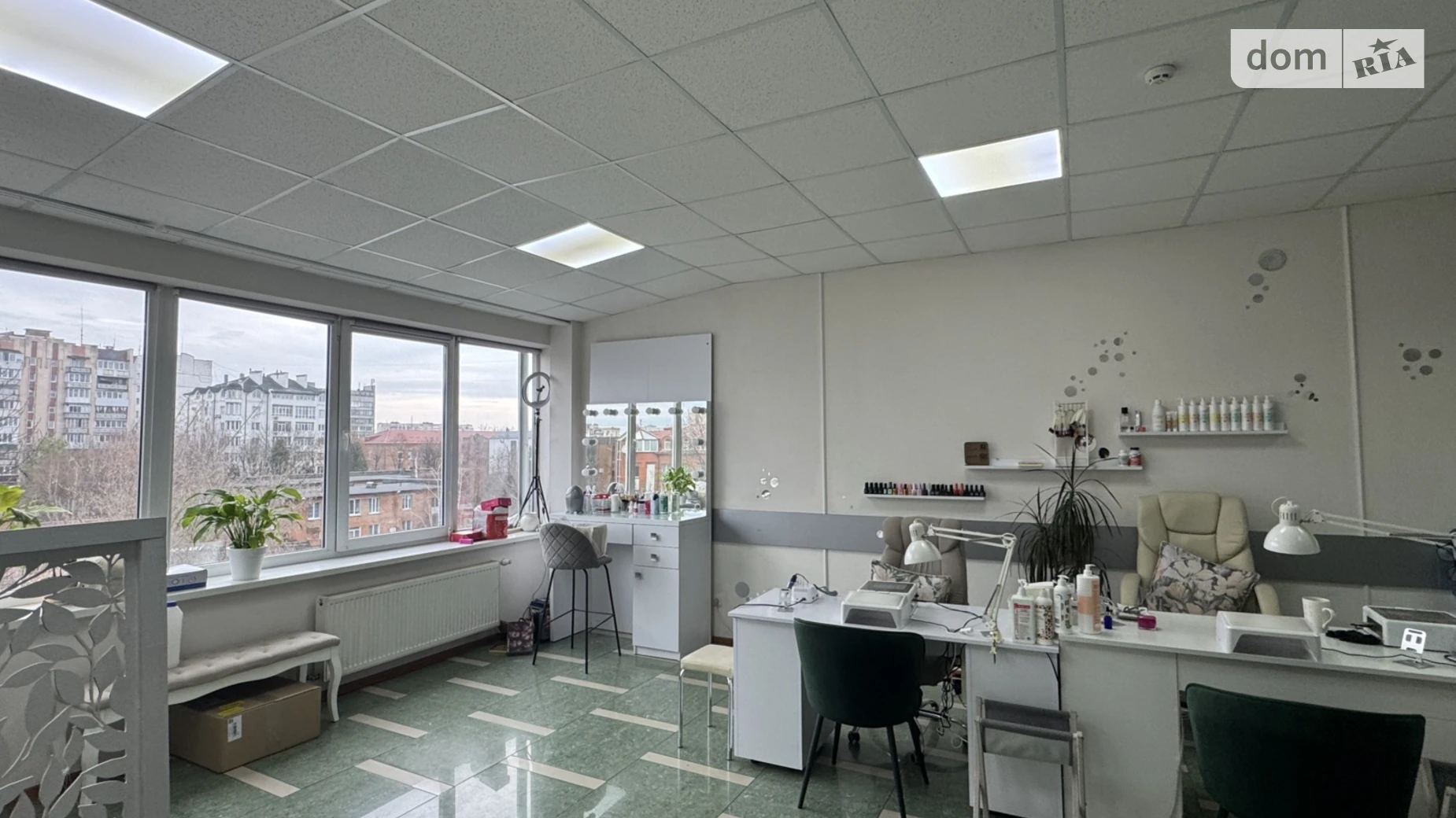 Сдается в аренду офис 47.2 кв. м в бизнес-центре, цена: 10150 грн - фото 3