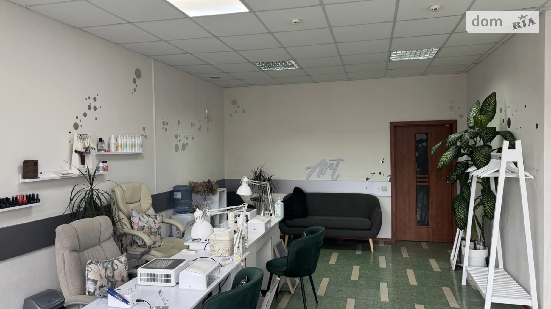 Сдается в аренду офис 47.2 кв. м в бизнес-центре, цена: 10150 грн - фото 4