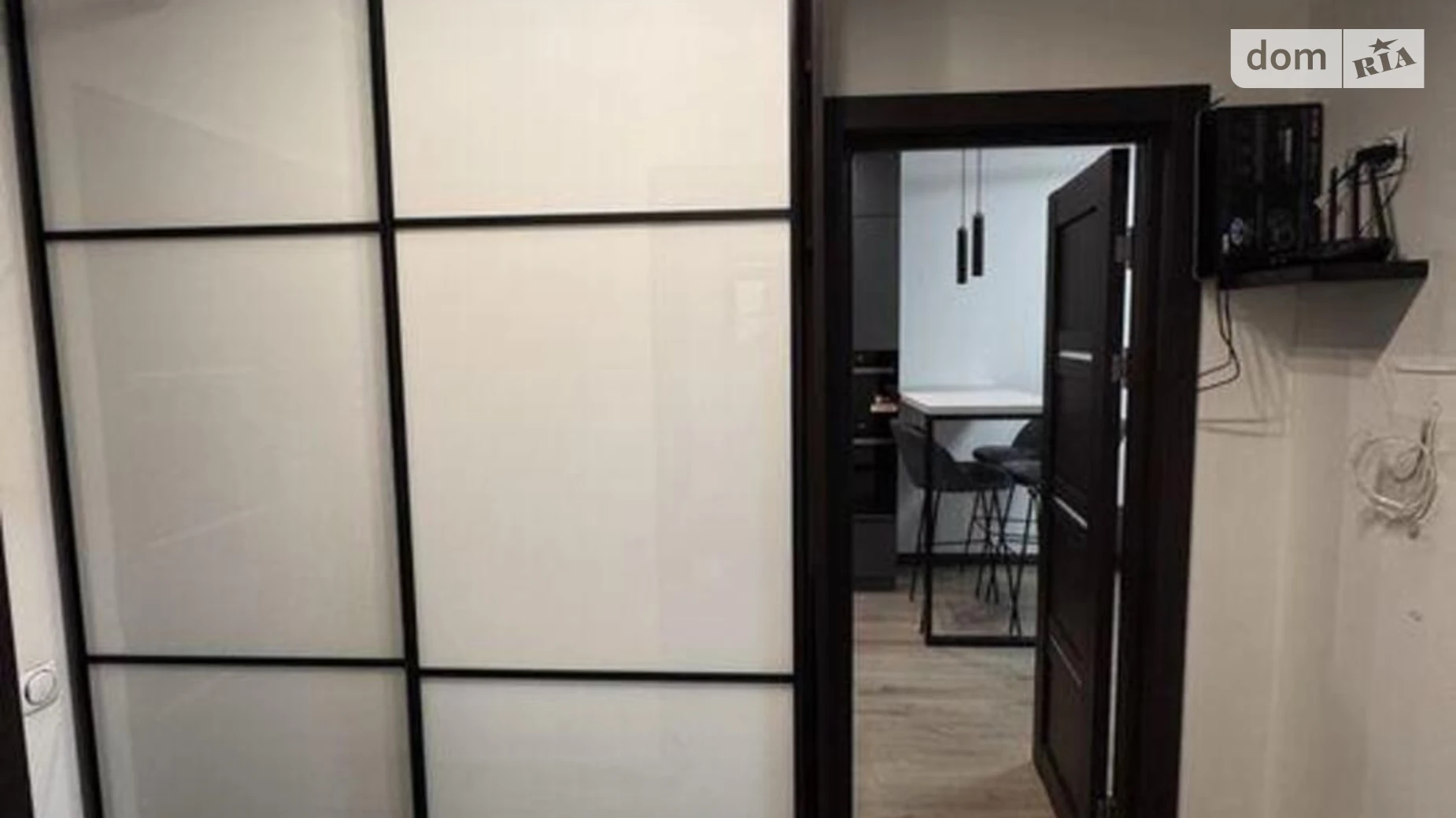 Продается 1-комнатная квартира 44 кв. м в Киеве, ул. Драгоманова, 10 - фото 2