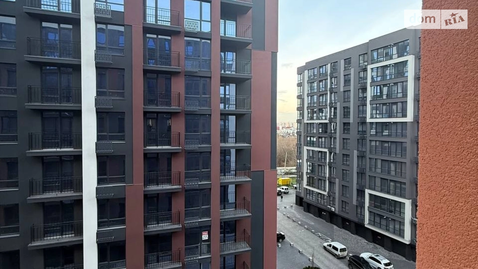 Продается 1-комнатная квартира 42 кв. м в Угорниках, ул. Героев Николаева(Сеченова), 129А корпус 8 - фото 4