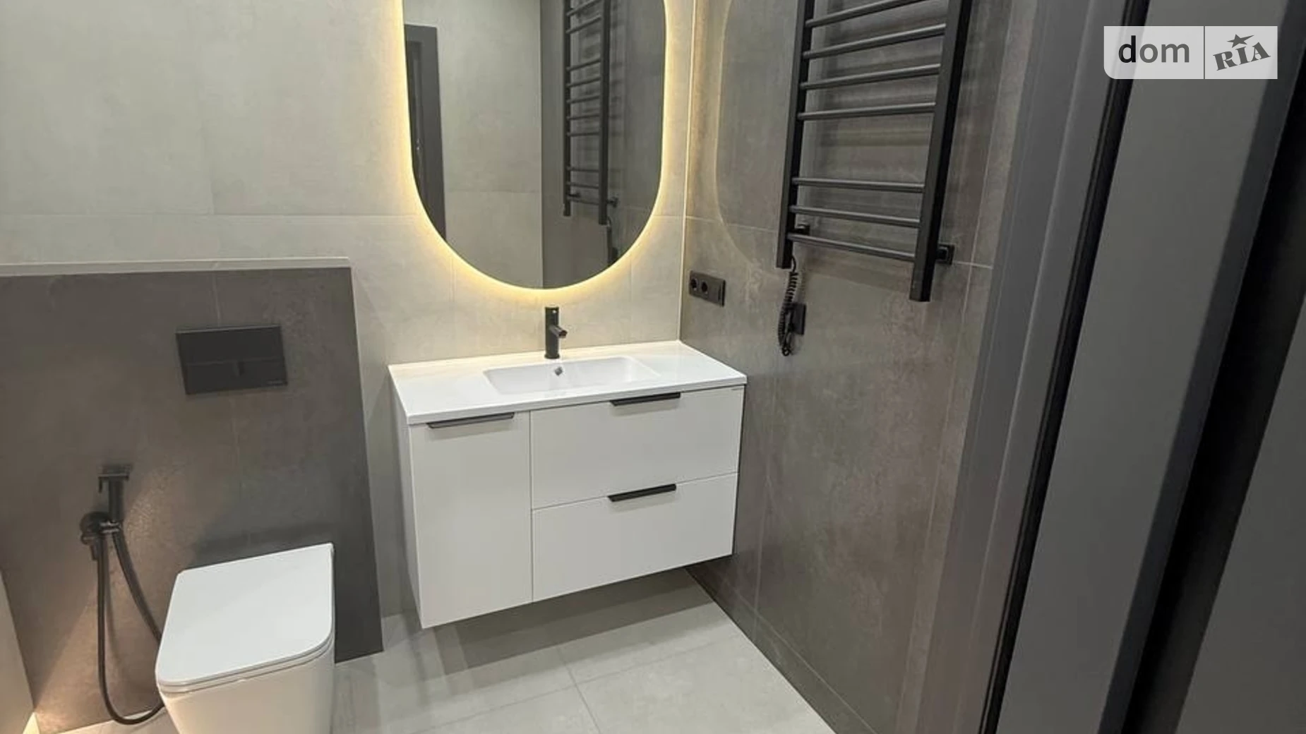 Продается 1-комнатная квартира 42 кв. м в Угорниках, ул. Героев Николаева(Сеченова), 129А корпус 8 - фото 3