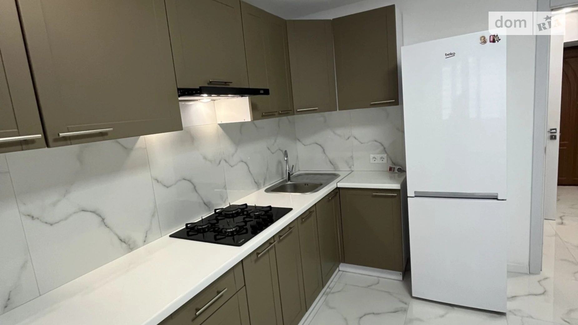 1-комнатная квартира 48 кв. м в Тернополе, ул. Генерала Мирона Тарнавского, 30 - фото 3