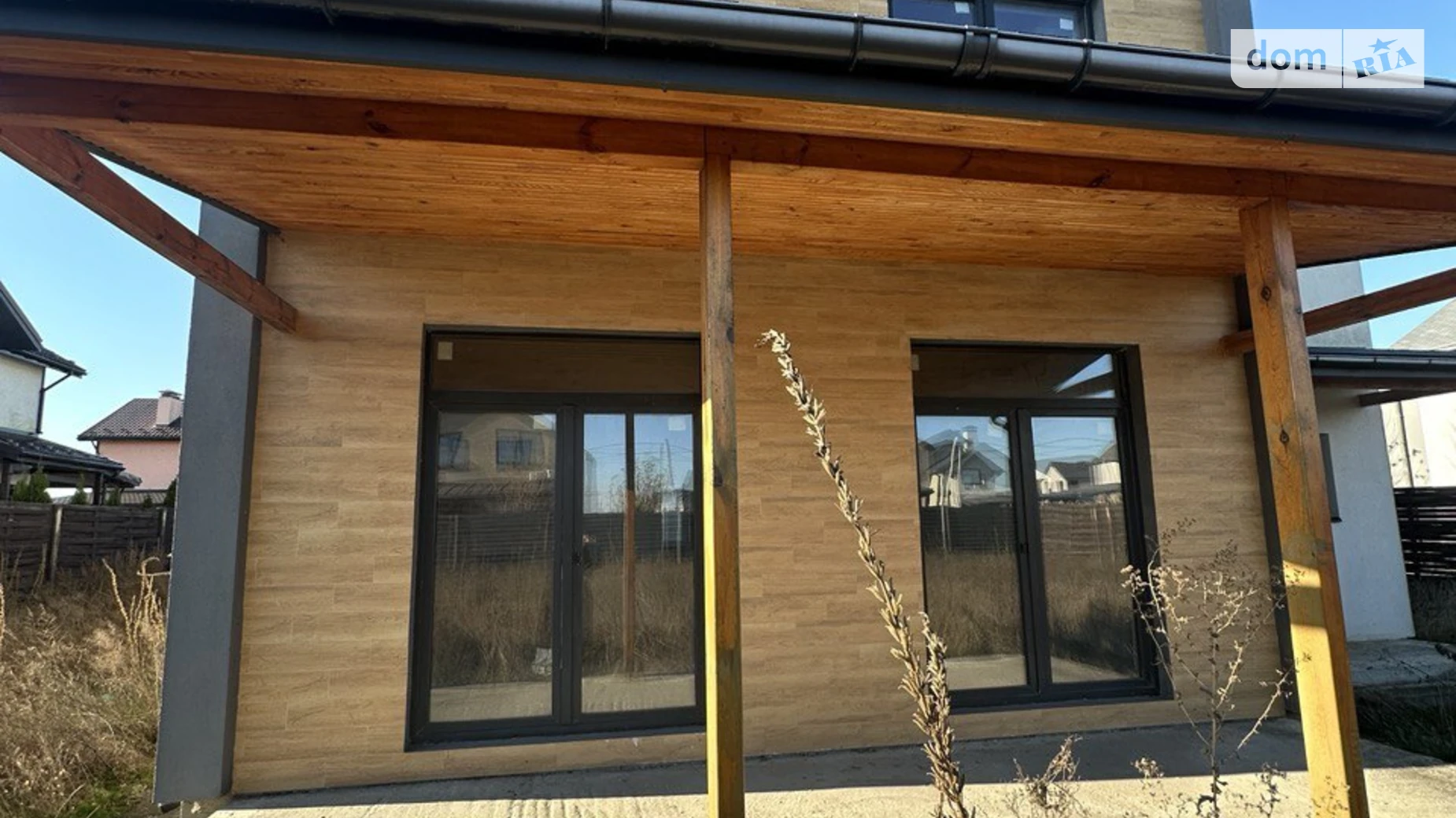 Продается дом на 2 этажа 220 кв. м с садом, цена: 120000 $ - фото 2